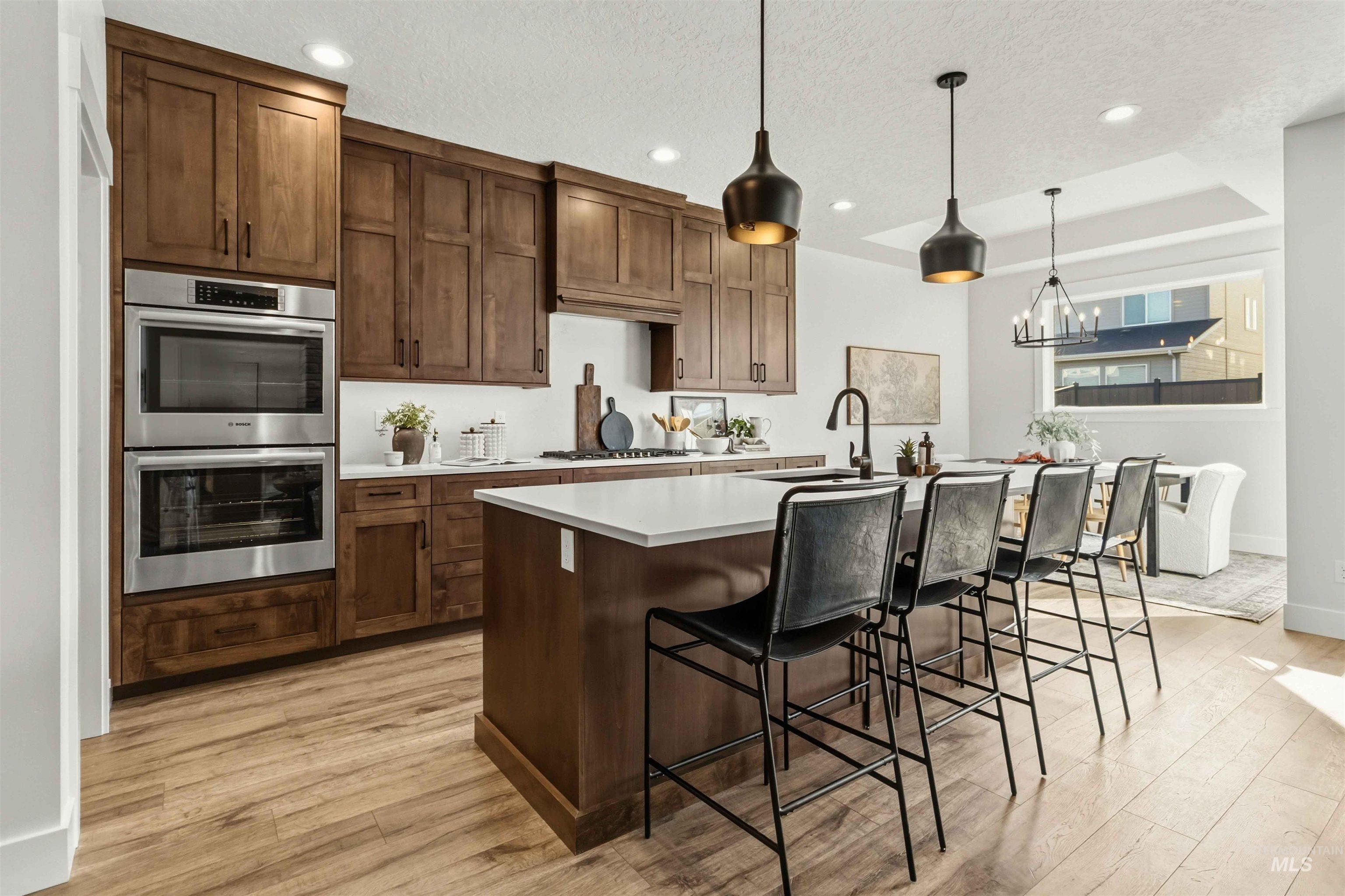 2017 E Brace St, Meridian, Idaho 83642, 3 Bedrooms, 2 Bathrooms, Residential For Sale, Price $624,900,MLS 98968789