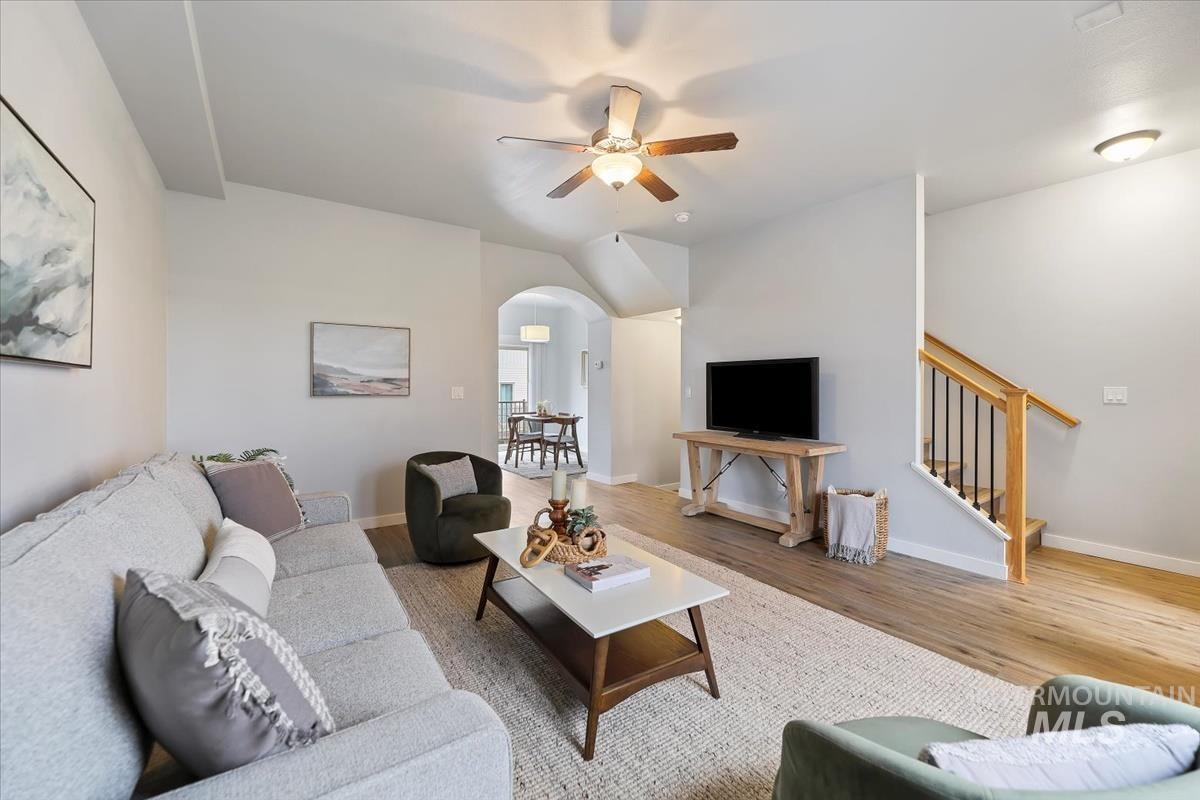 8779 W Pine Valley Ln, Boise, Idaho 83709, 3 Bedrooms, 2.5 Bathrooms, Residential For Sale, Price $339,900,MLS 98968791