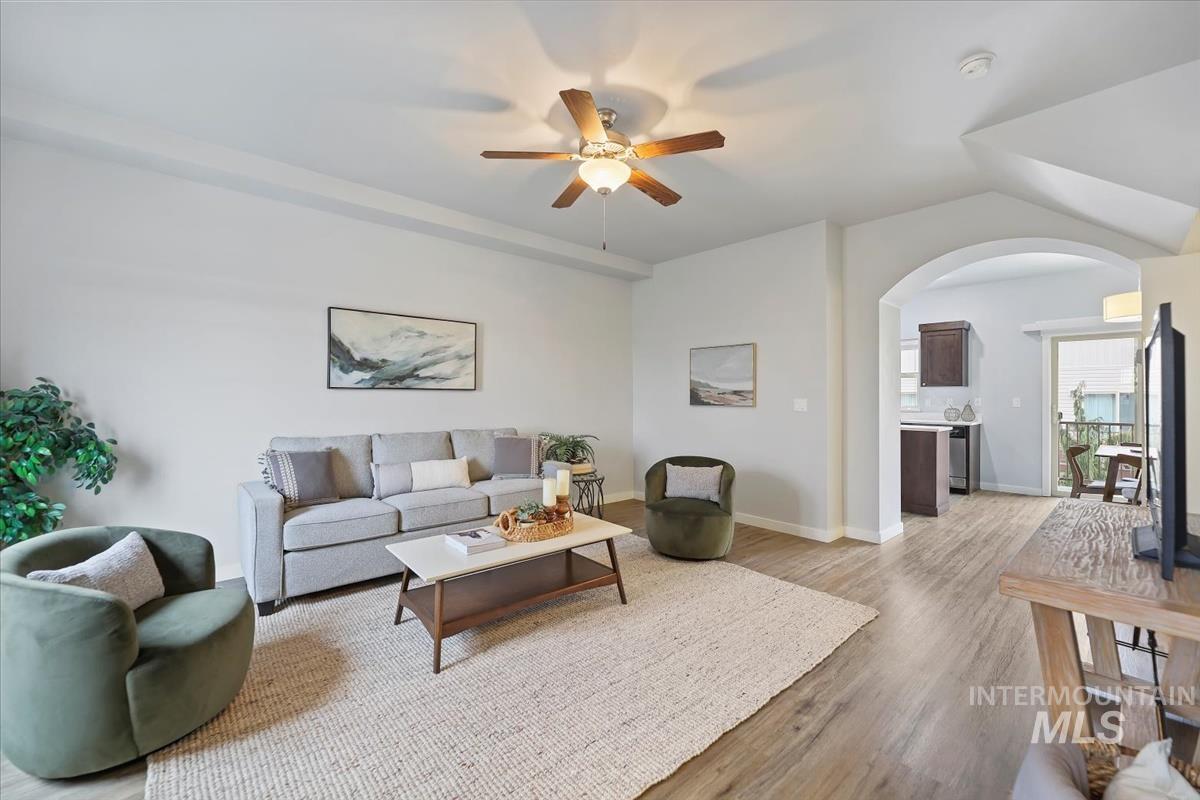 8779 W Pine Valley Ln, Boise, Idaho 83709, 3 Bedrooms, 2.5 Bathrooms, Residential For Sale, Price $339,900,MLS 98968791