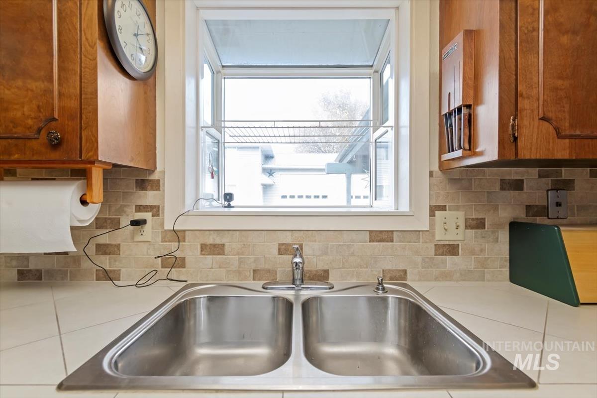 11800 W Florida Drive, Boise, Idaho 83709, Business/Commercial For Sale, Price $650,000, 98968793