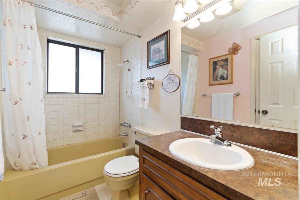 11800 W Florida Drive, Boise, Idaho 83709, Business/Commercial For Sale, Price $650,000, 98968793