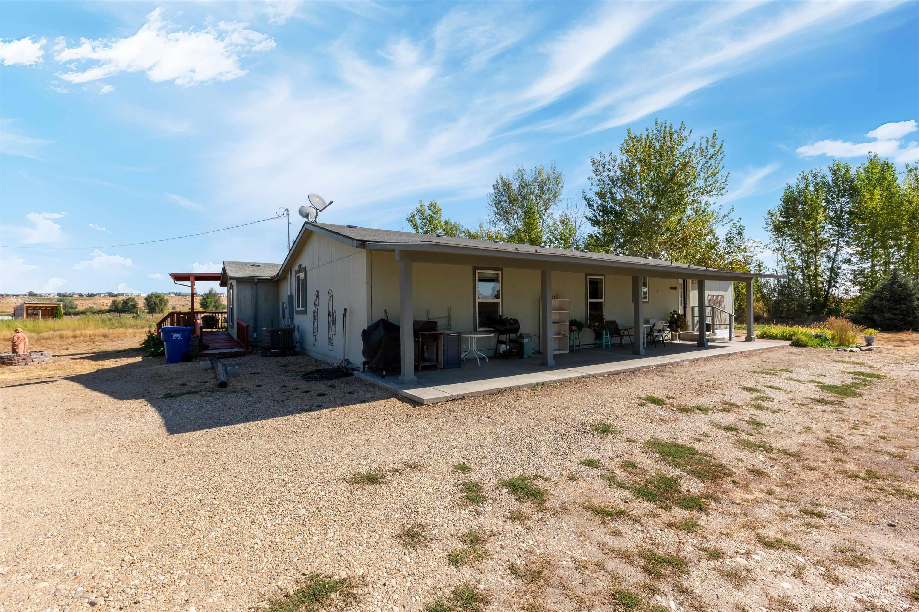 7687 Winter Horses Dr, Middleton, Idaho 83644, 4 Bedrooms, 3 Bathrooms, Residential For Sale, Price $575,000,MLS 98968799