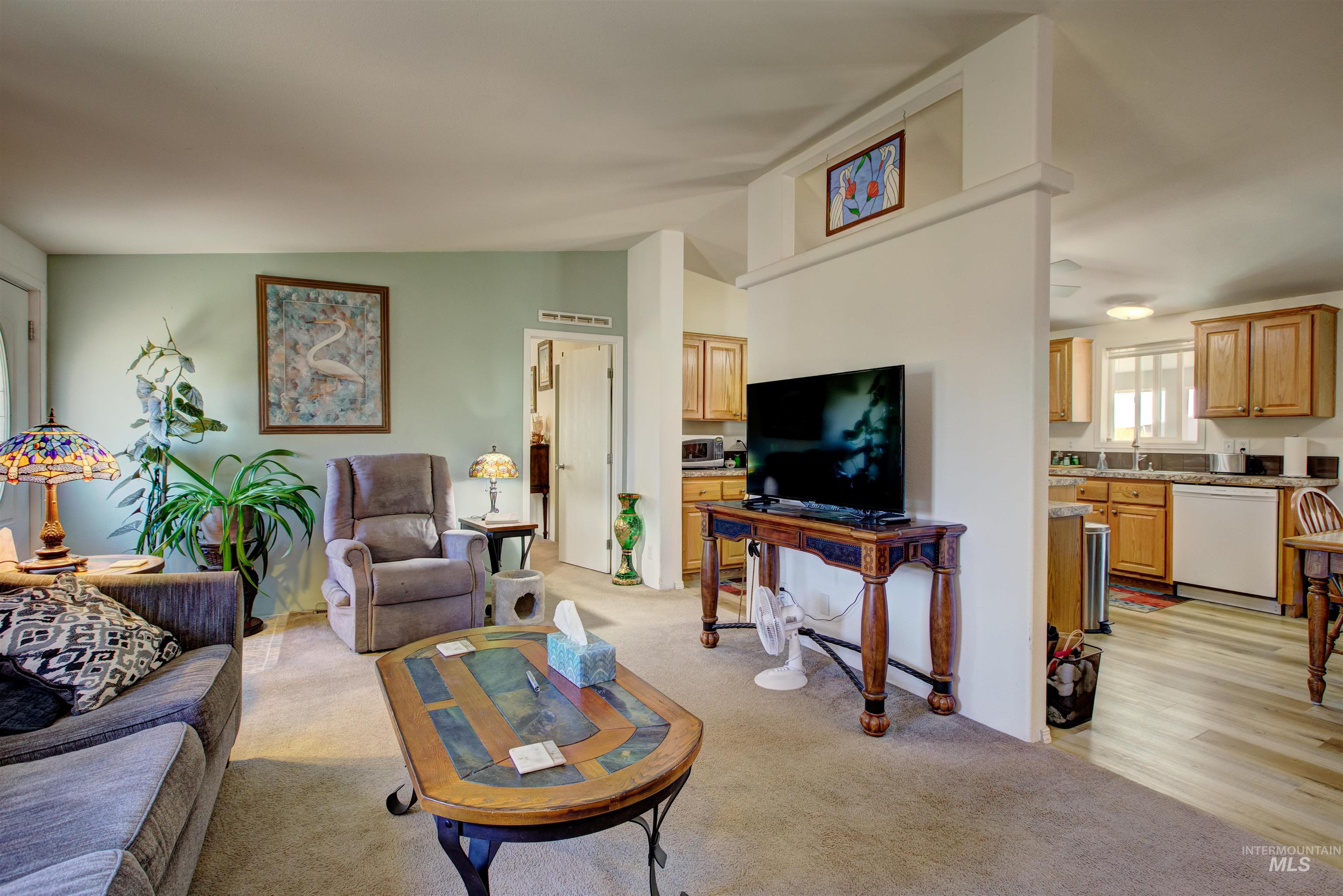 7687 Winter Horses Dr, Middleton, Idaho 83644, 4 Bedrooms, 3 Bathrooms, Residential For Sale, Price $575,000,MLS 98968799