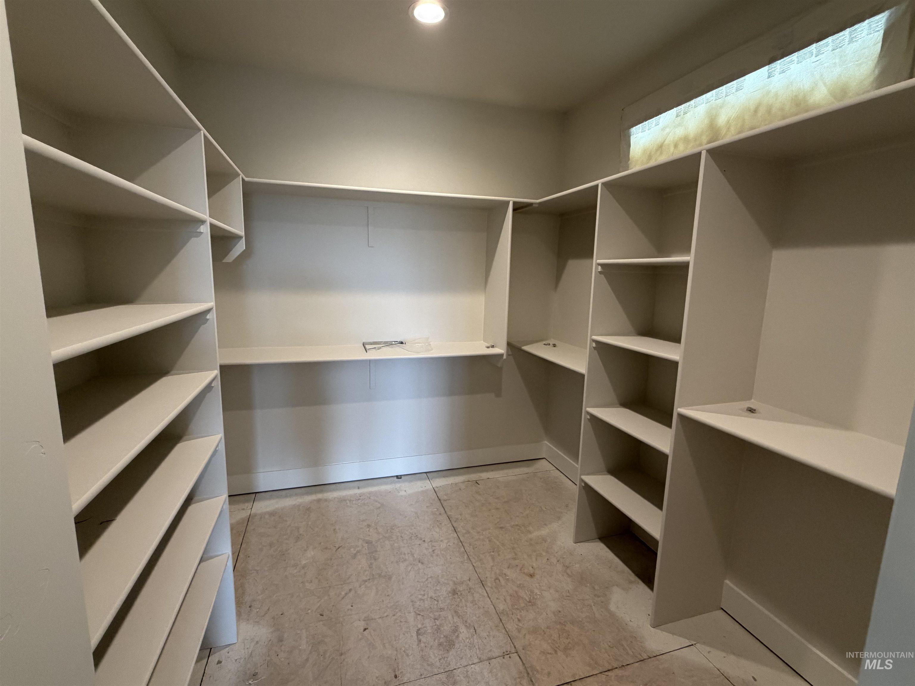 355 S Bumper Way, Boise, Idaho 83716, 3 Bedrooms, 2 Bathrooms, Residential For Sale, Price $524,900, 98968803