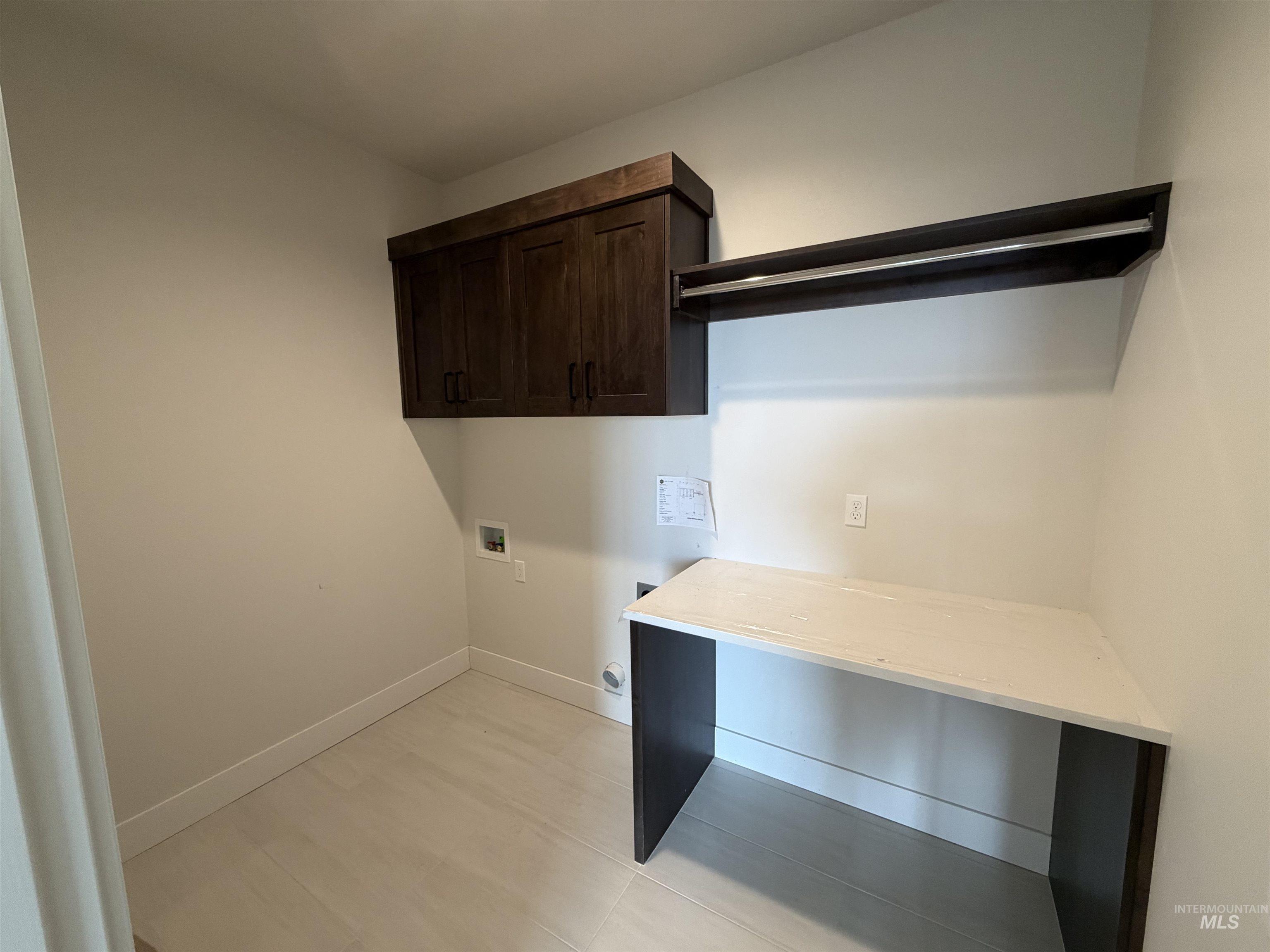 355 S Bumper Way, Boise, Idaho 83716, 3 Bedrooms, 2 Bathrooms, Residential For Sale, Price $524,900, 98968803