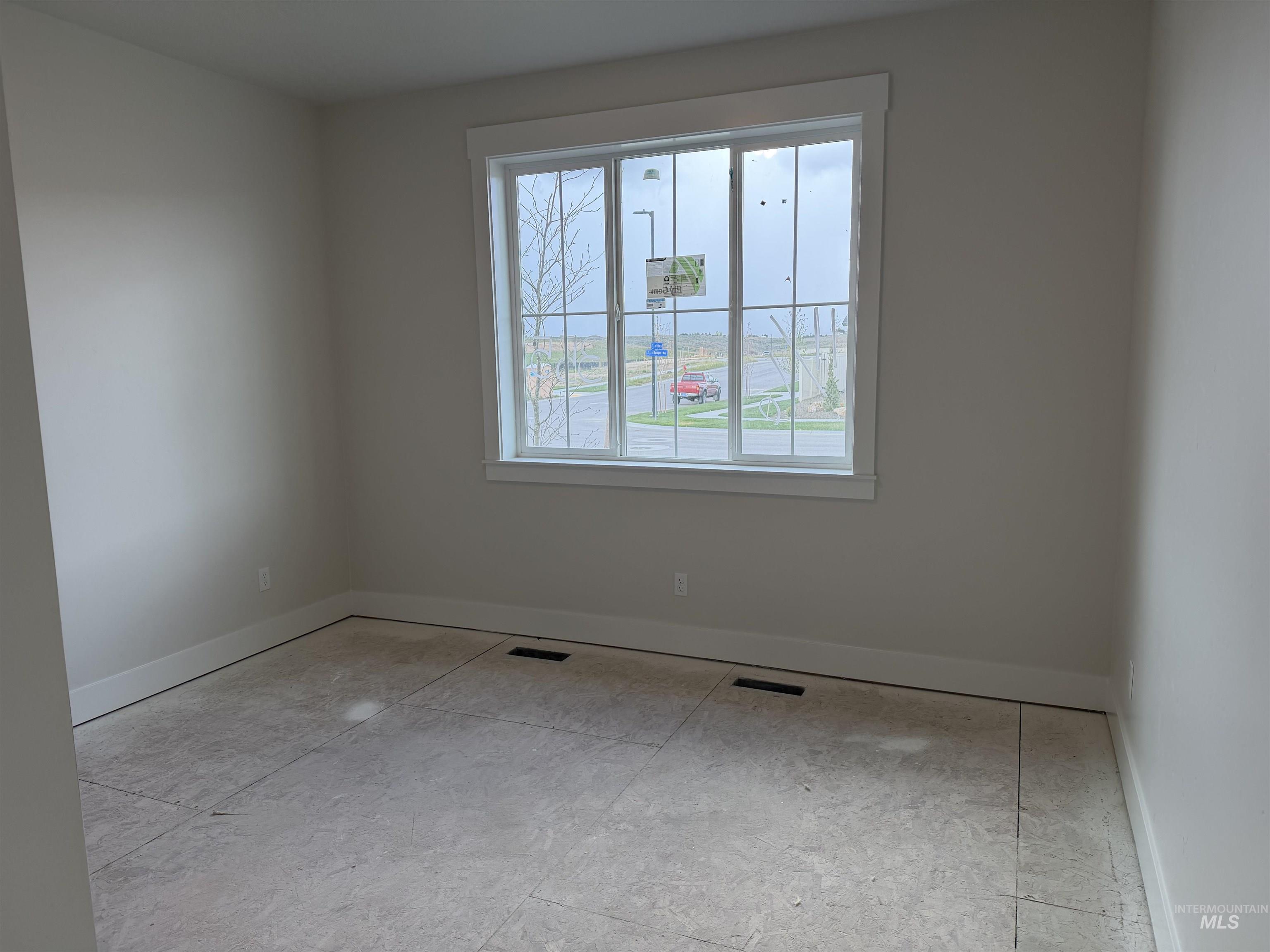 355 S Bumper Way, Boise, Idaho 83716, 3 Bedrooms, 2 Bathrooms, Residential For Sale, Price $524,900, 98968803