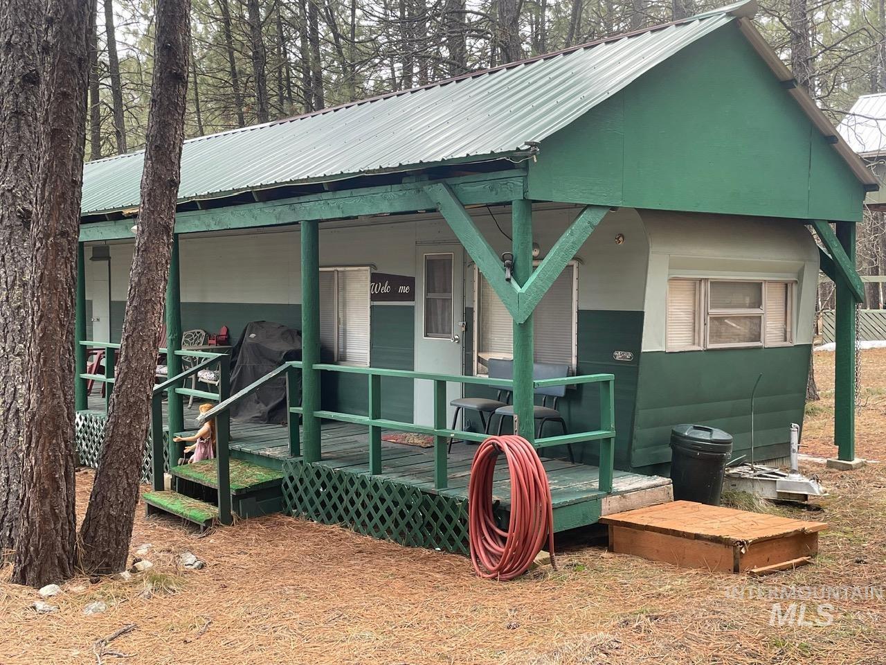 22 Lantz Way, Lowman, Idaho 83637, 2 Bedrooms, 1 Bathroom, Residential For Sale, Price $160,000,MLS 98968812