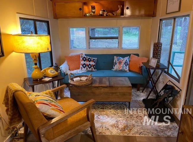 22 Lantz Way, Lowman, Idaho 83637, 1 Bedroom, 1 Bathroom, Residential For Sale, Price $160,000, 98968812