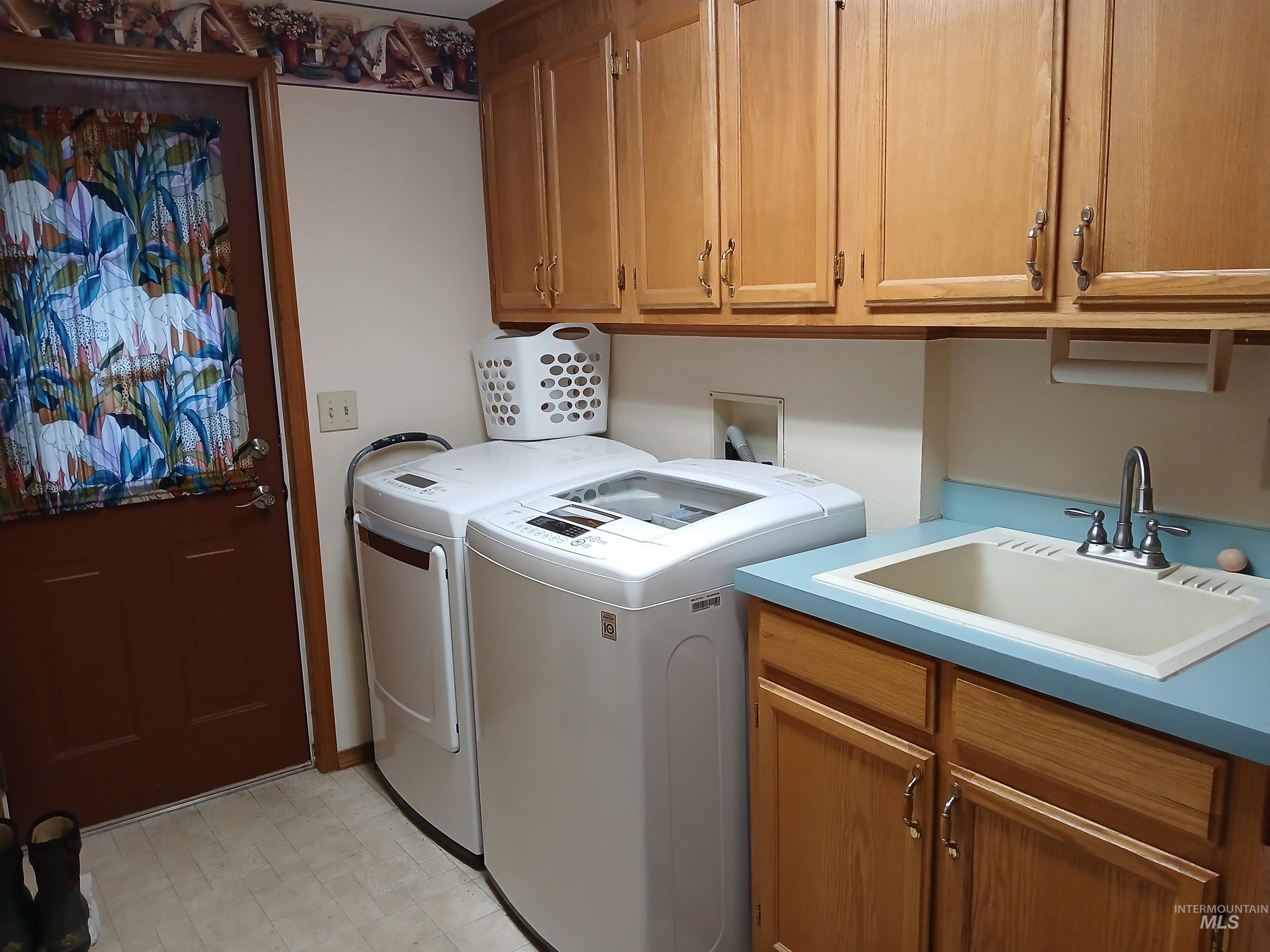 3490 Hwy 6, Princeton, Idaho 83857, 3 Bedrooms, 2 Bathrooms, Residential For Sale, Price $319,000,MLS 98968822