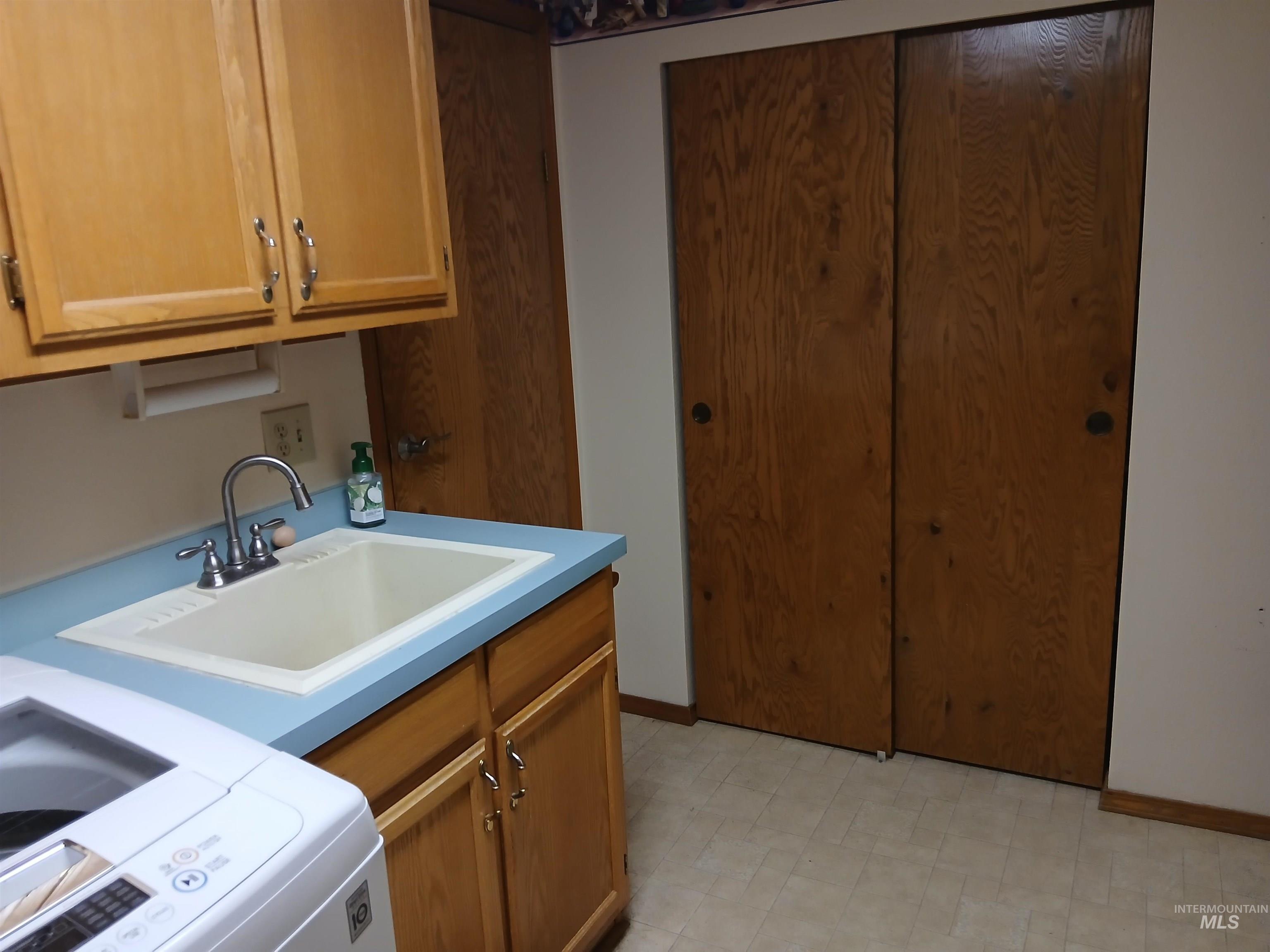 3490 Hwy 6, Princeton, Idaho 83857, 3 Bedrooms, 2 Bathrooms, Residential For Sale, Price $319,000,MLS 98968822