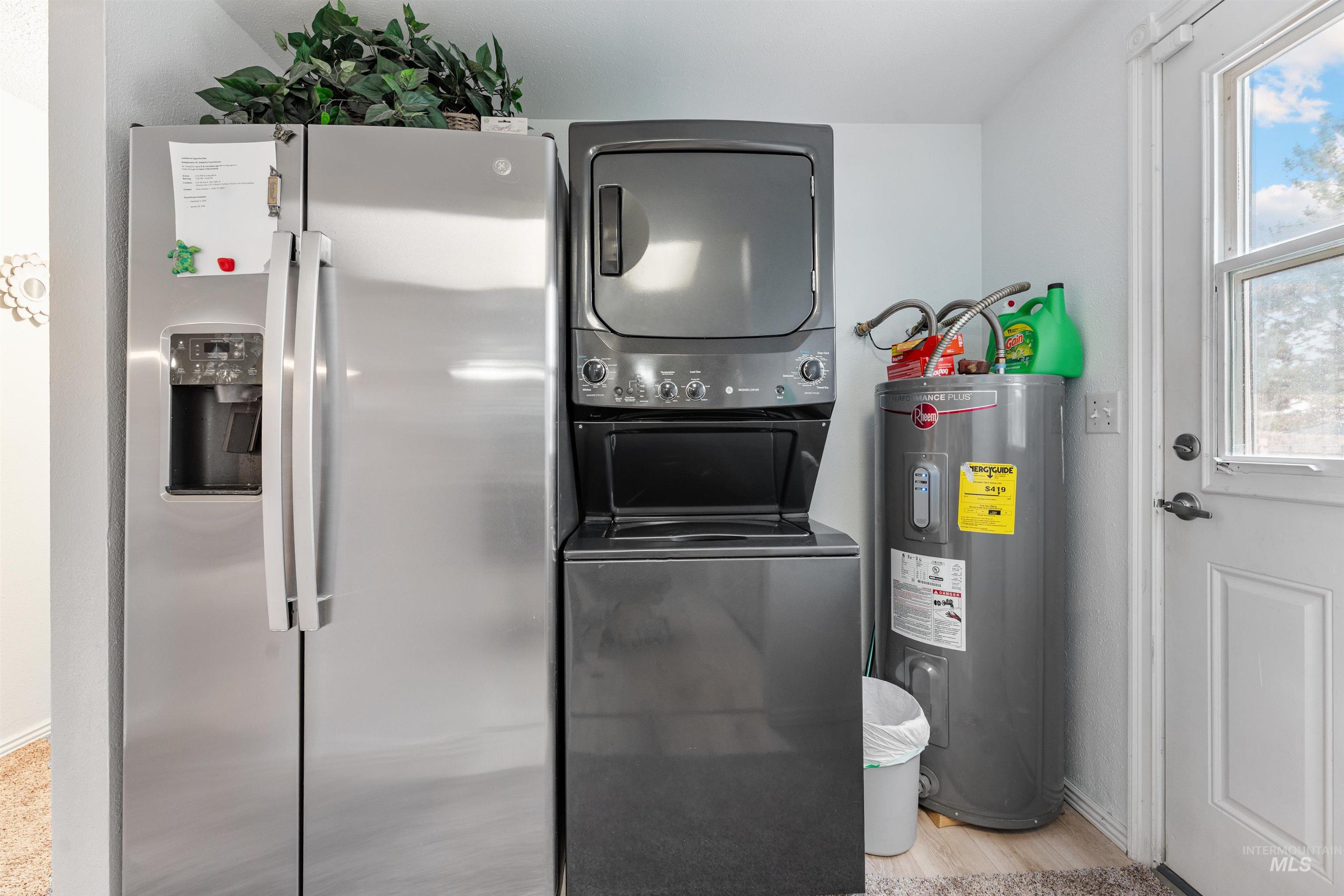 519 Wiseman, Hansen, Idaho 83338, 3 Bedrooms, 1 Bathroom, Residential For Sale, Price $265,000,MLS 98968823