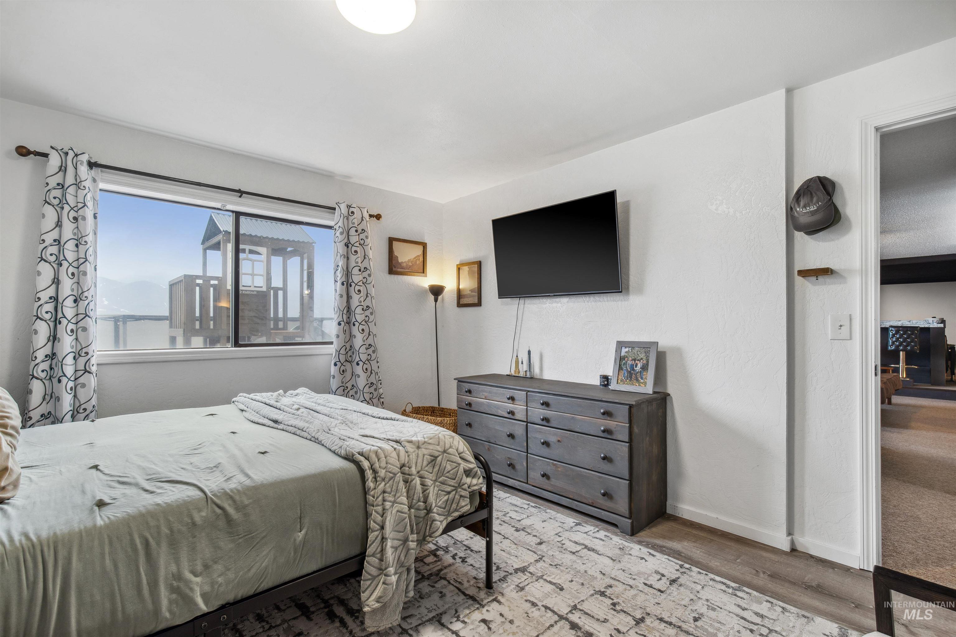 940 Coulter Ln, Clarkston, Washington 99403, 3 Bedrooms, 3 Bathrooms, Residential For Sale, Price $589,000,MLS 98968828