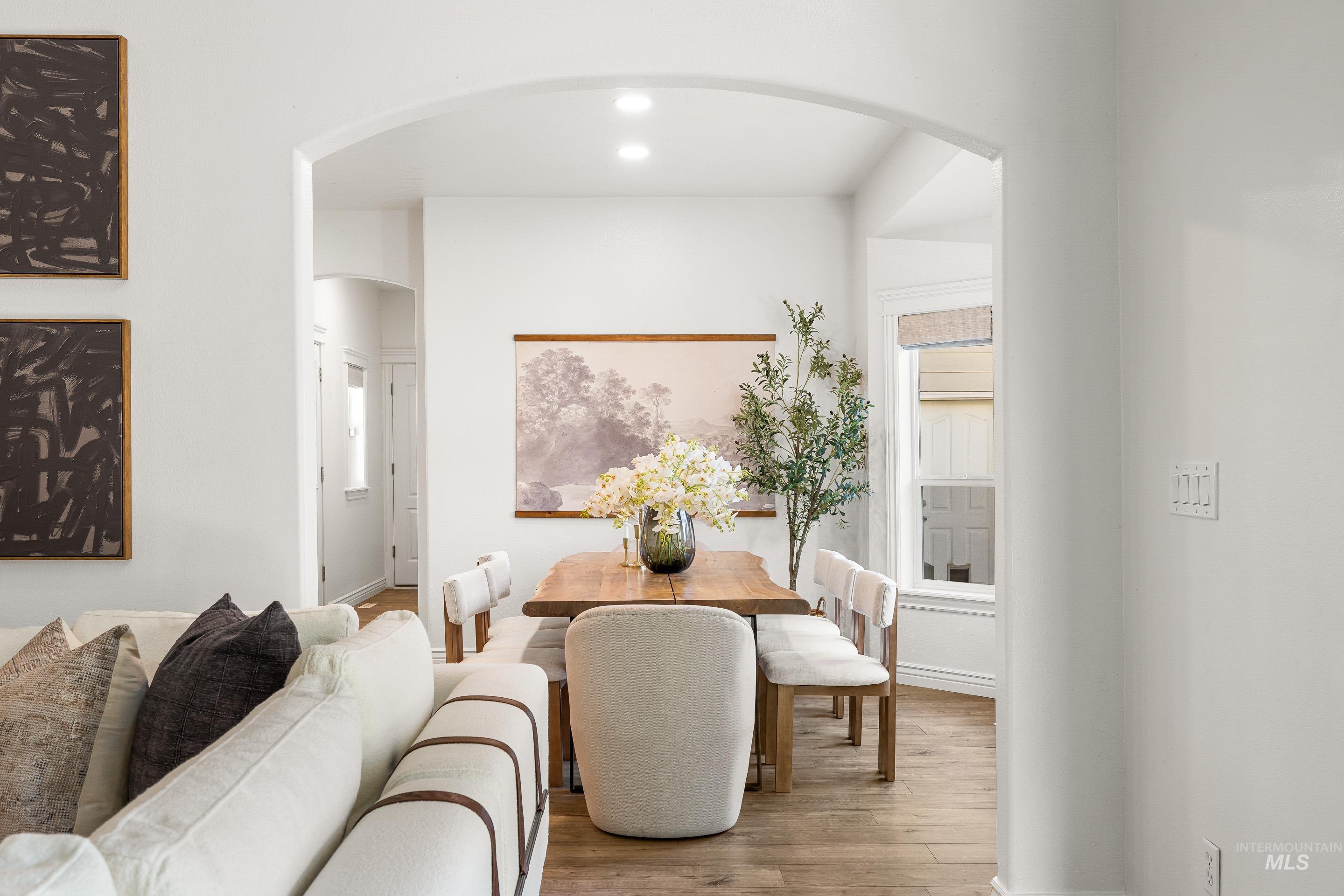 1197 N Cove Colony Way, Eagle, Idaho 83616, 4 Bedrooms, 3.5 Bathrooms, Residential For Sale, Price $1,175,000,MLS 98968833