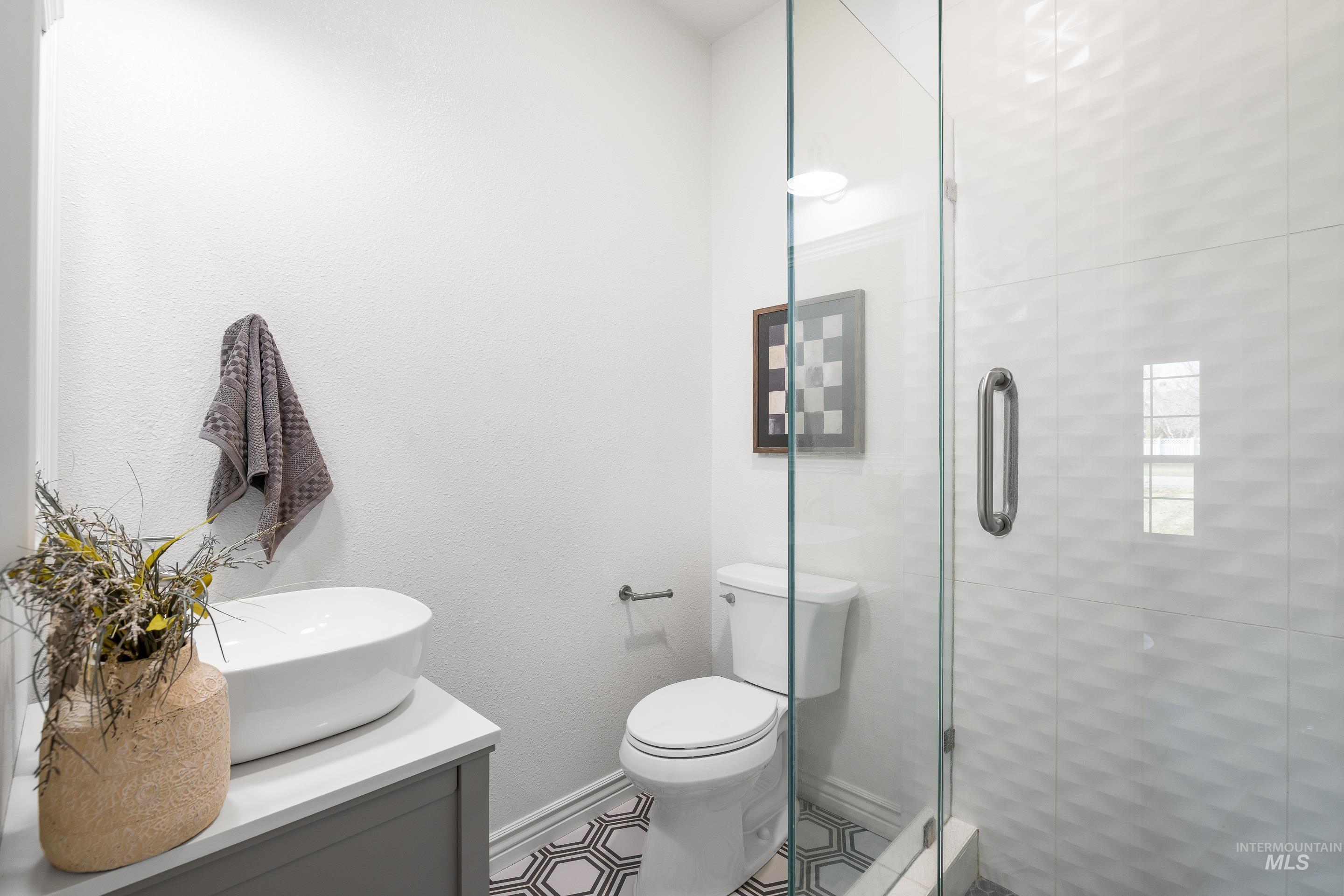 1197 N Cove Colony Way, Eagle, Idaho 83616, 4 Bedrooms, 3.5 Bathrooms, Residential For Sale, Price $1,150,000,MLS 98968833