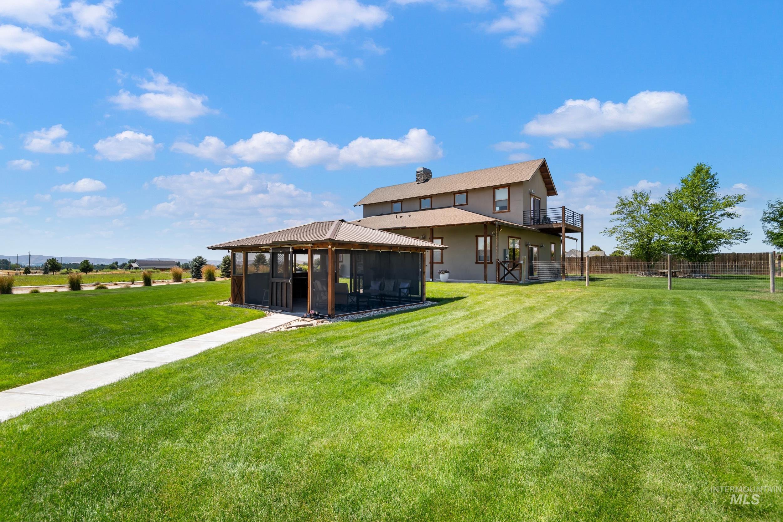 900 Robin Ln, Emmett, Idaho 83617, 3 Bedrooms, 3 Bathrooms, Residential For Sale, Price $1,600,000,MLS 98968844