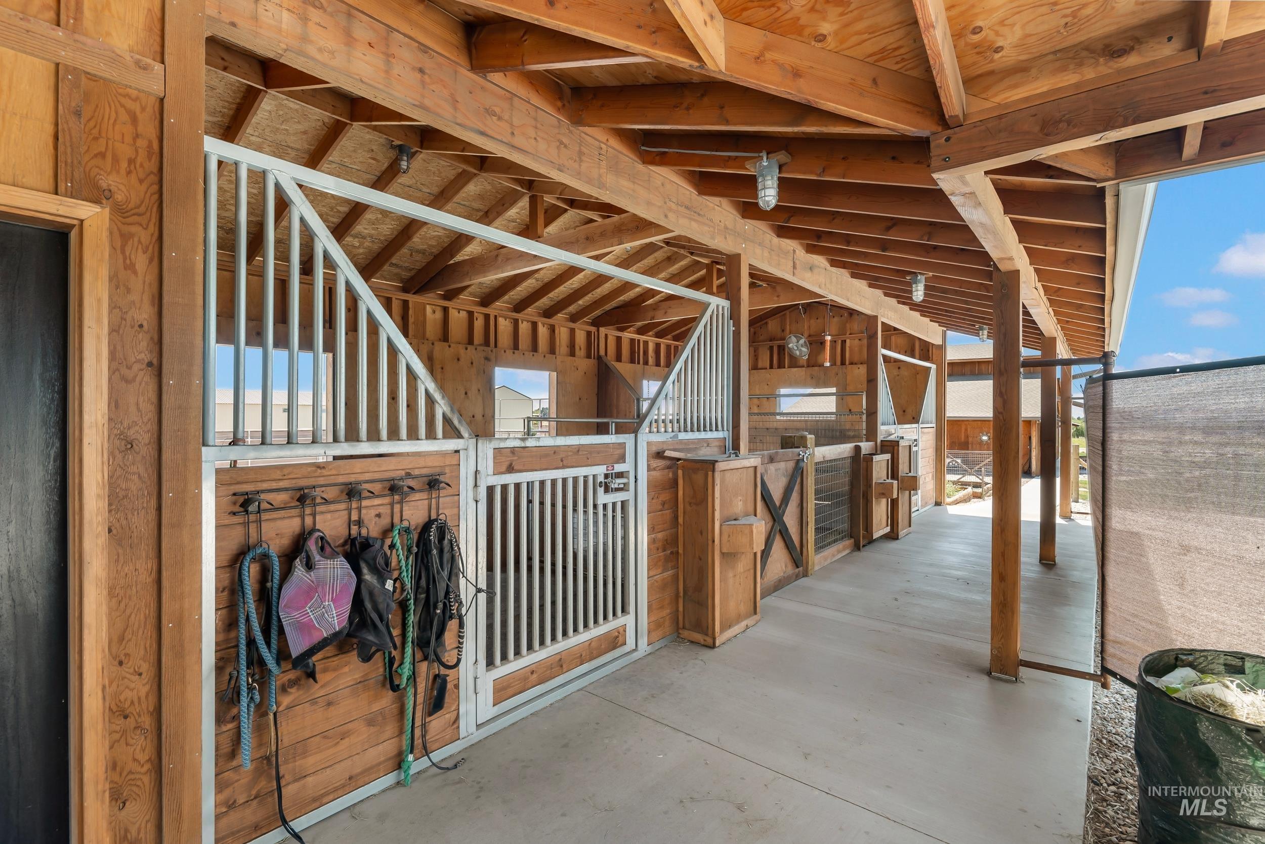 900 Robin Ln, Emmett, Idaho 83617, 3 Bedrooms, 3 Bathrooms, Residential For Sale, Price $1,600,000,MLS 98968844