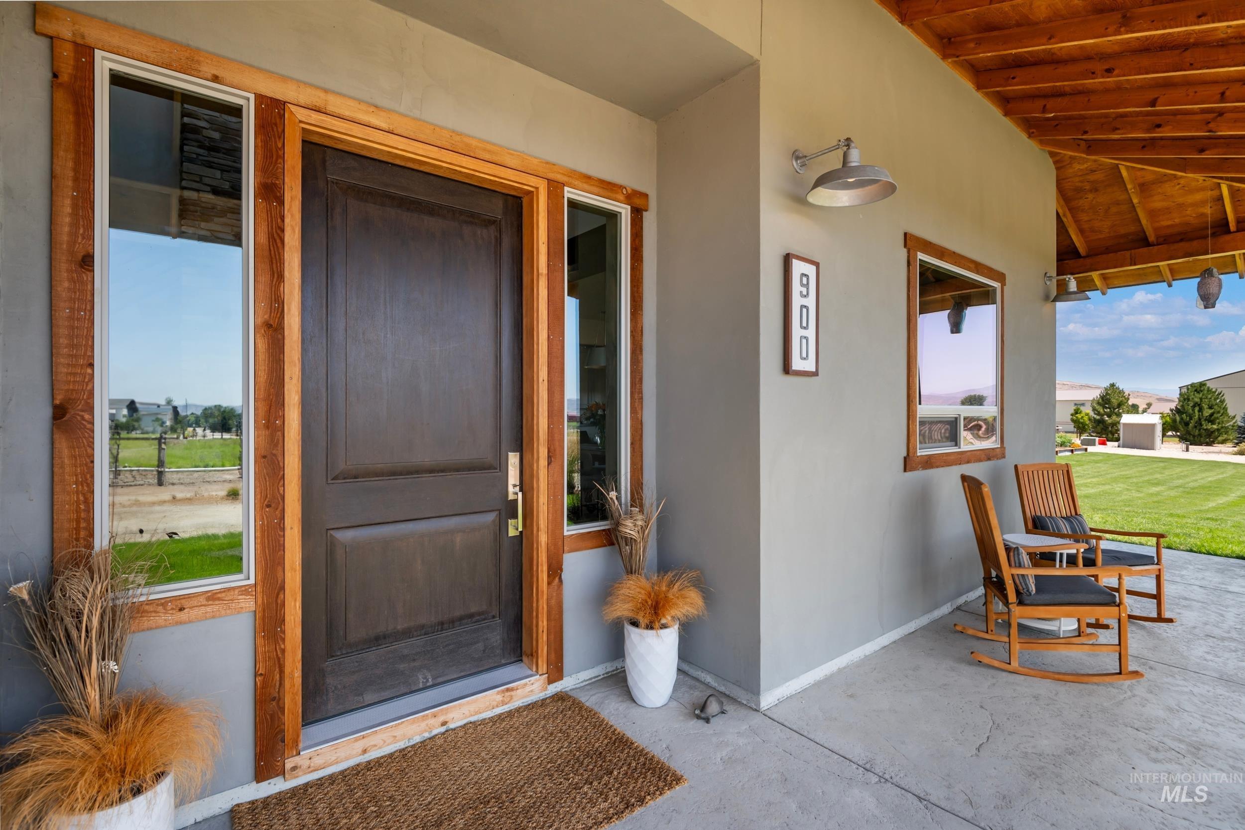 900 Robin Ln, Emmett, Idaho 83617, 3 Bedrooms, 3 Bathrooms, Residential For Sale, Price $1,600,000,MLS 98968844