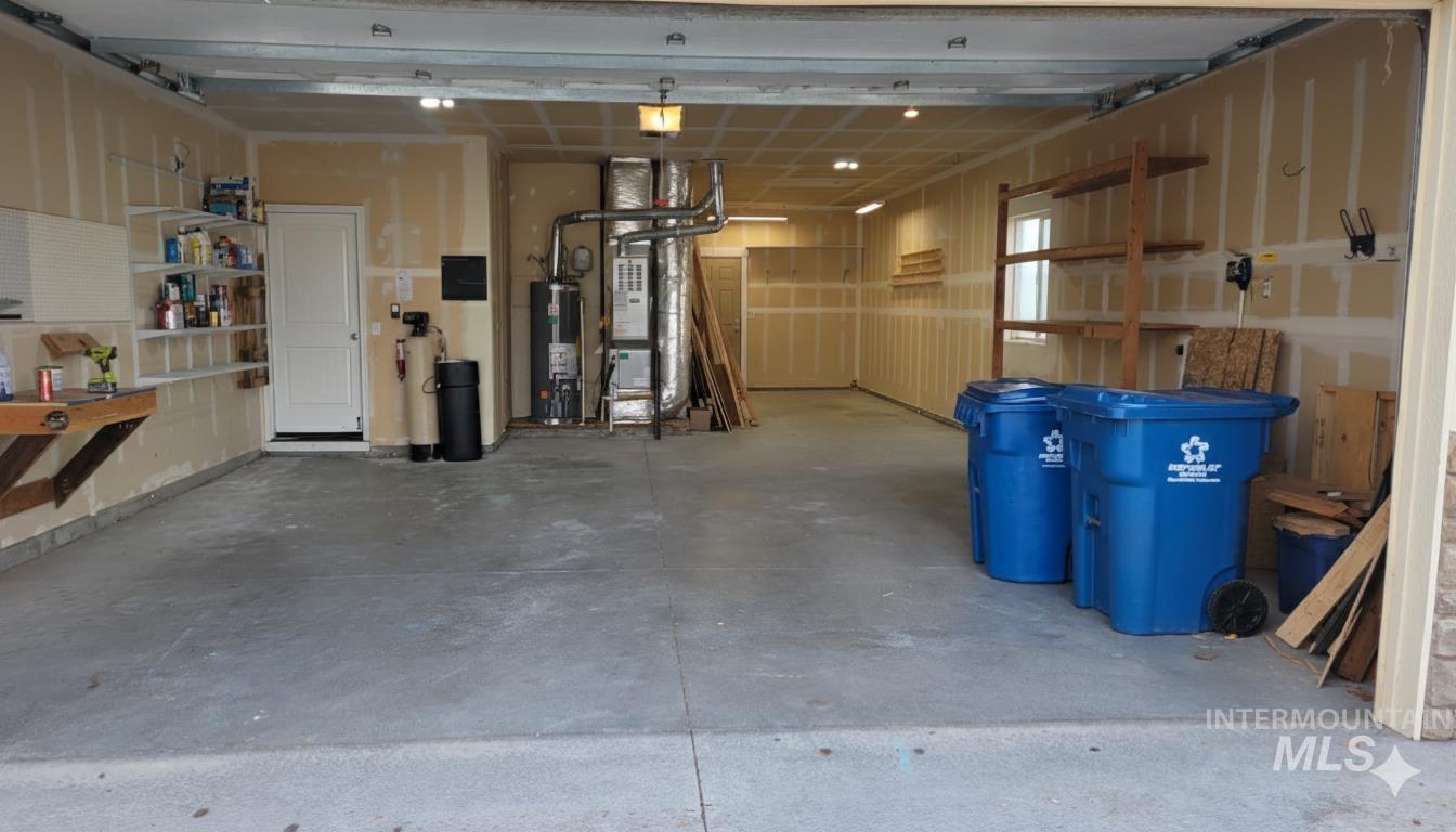 2520 Summercrest St, Caldwell, Idaho 83607, 4 Bedrooms, 2.5 Bathrooms, Residential For Sale, Price $415,000,MLS 98968846