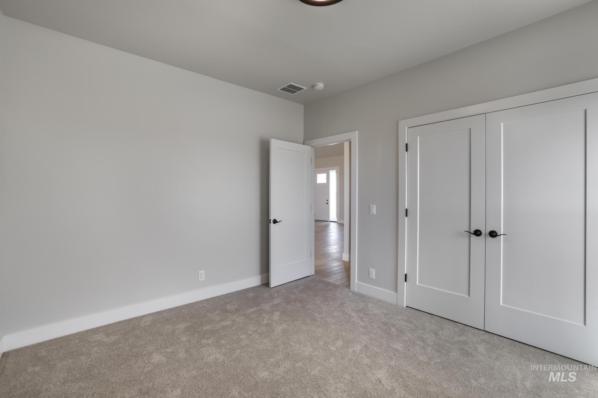 262 Ferdinand Circle, Burley, Idaho 83318, 4 Bedrooms, 3.5 Bathrooms, Residential For Sale, Price $625,000,MLS 98968847