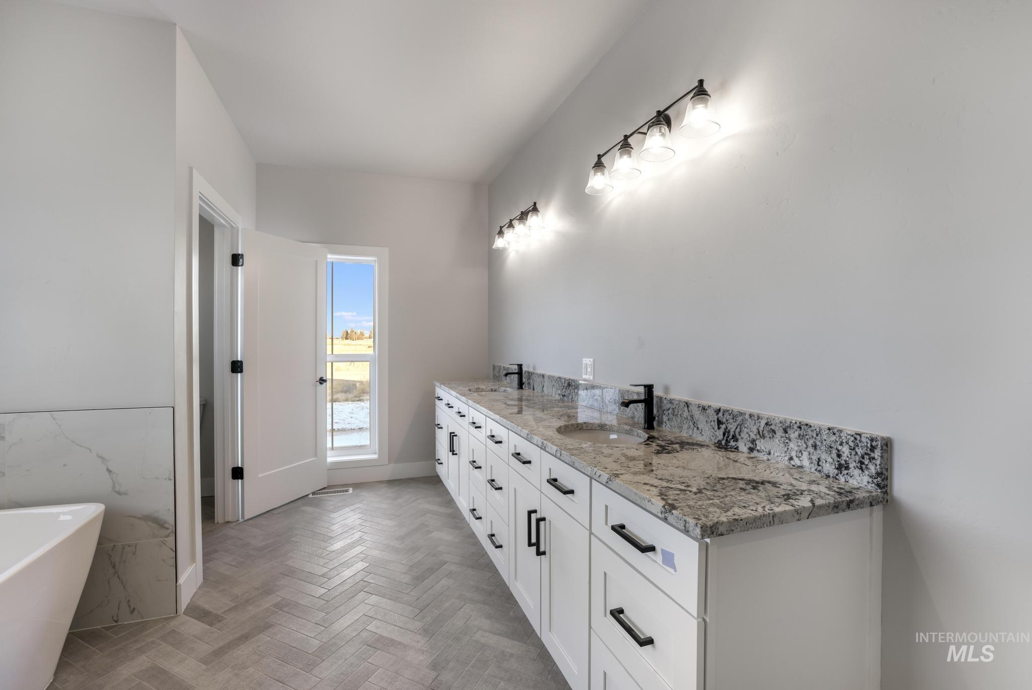 262 Ferdinand Circle, Burley, Idaho 83318, 4 Bedrooms, 3.5 Bathrooms, Residential For Sale, Price $625,000,MLS 98968847