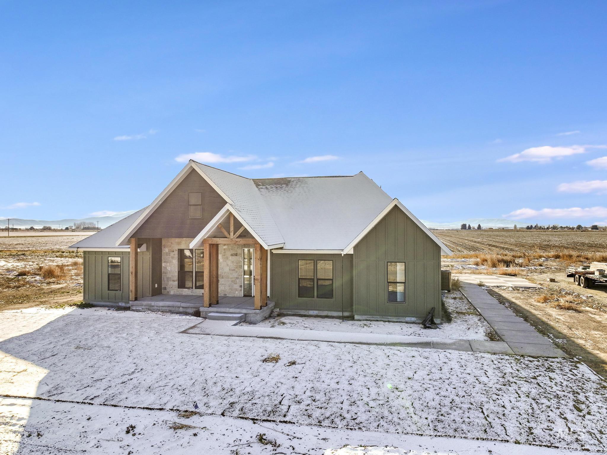 262 Ferdinand Circle, Burley, Idaho 83318, 4 Bedrooms, 3.5 Bathrooms, Residential For Sale, Price $625,000,MLS 98968847