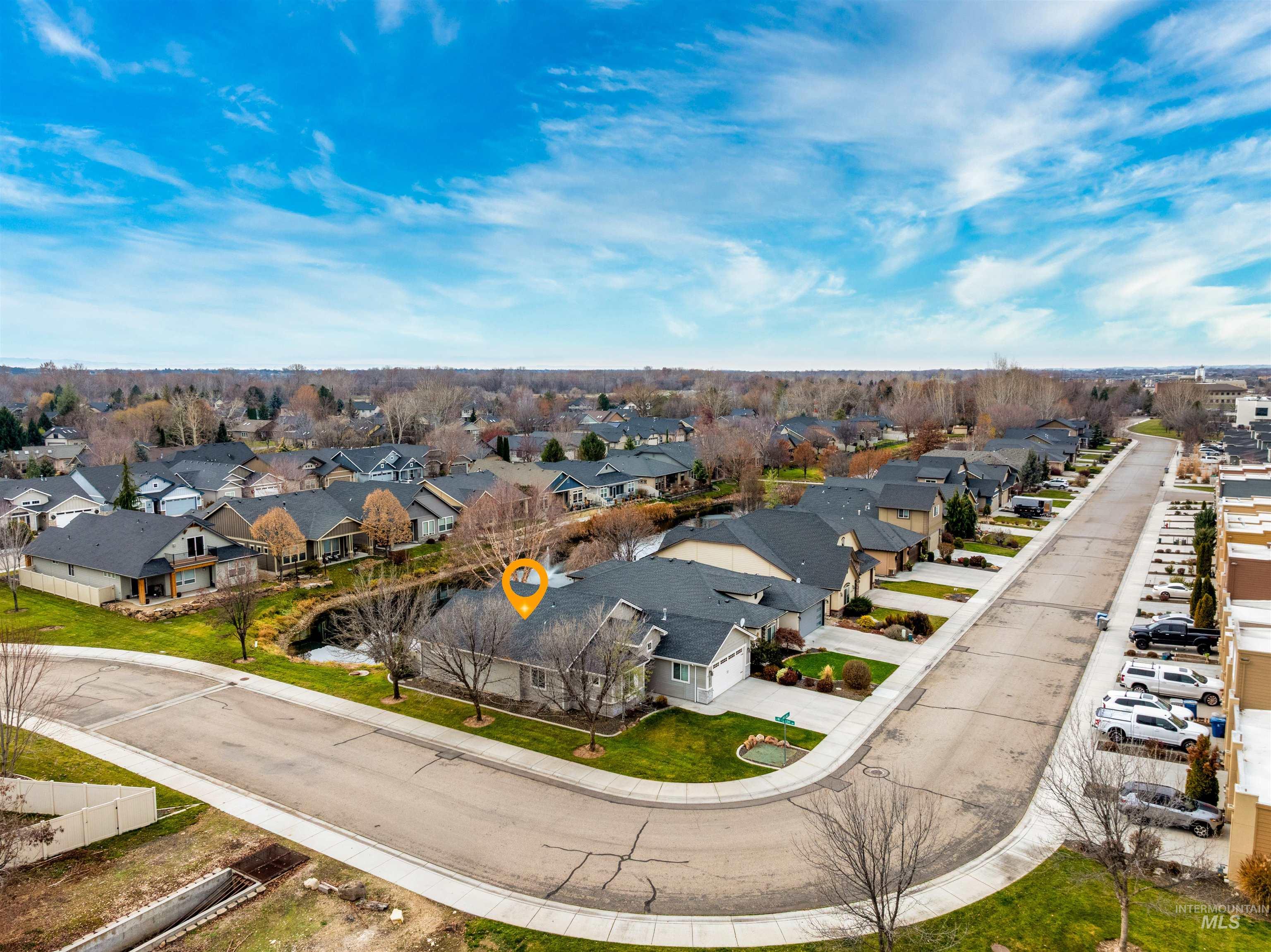 10201 W Lakeland Drive, Garden City, Idaho 83714, 3 Bedrooms, 2 Bathrooms, Residential For Sale, Price $559,900,MLS 98968864