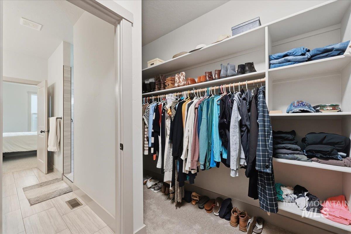 444 Blacksmith Ave, Fruitland, Idaho 83619, 3 Bedrooms, 2 Bathrooms, Residential For Sale, Price $480,000,MLS 98968867