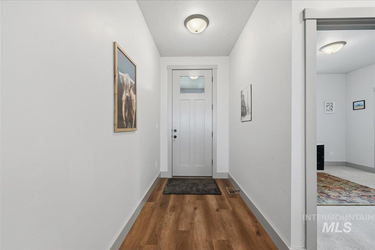 444 Blacksmith Ave, Fruitland, Idaho 83619, 3 Bedrooms, 2 Bathrooms, Residential For Sale, Price $480,000,MLS 98968867