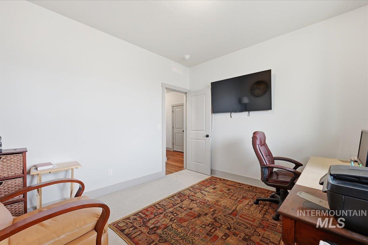 444 Blacksmith Ave, Fruitland, Idaho 83619, 3 Bedrooms, 2 Bathrooms, Residential For Sale, Price $480,000,MLS 98968867