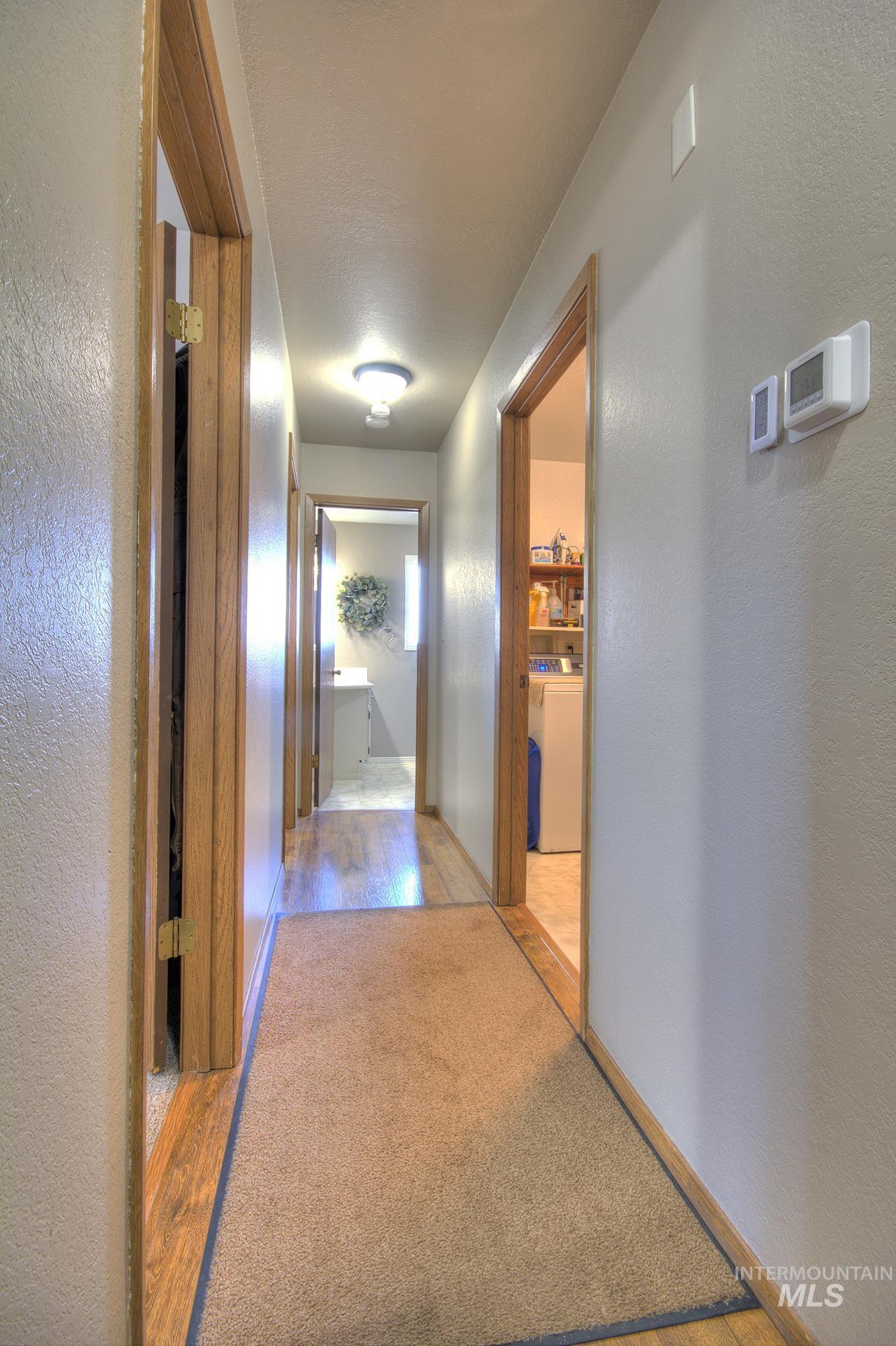 585 S Park, Ontario, Idaho 97914, 3 Bedrooms, 2 Bathrooms, Residential For Sale, Price $349,900,MLS 98968868