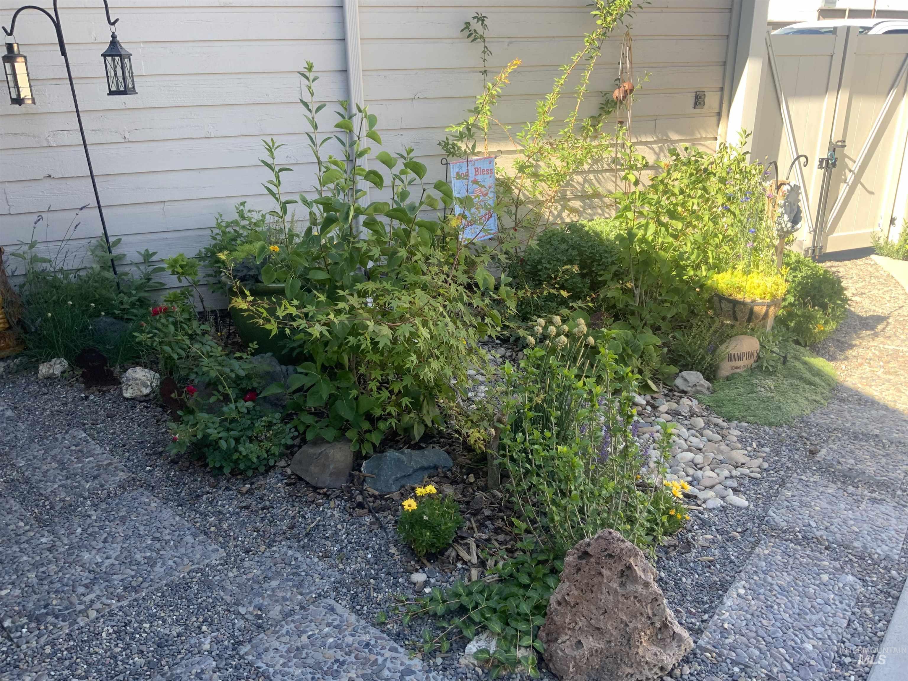 585 S Park Boulevard, Ontario, Idaho 97914, 3 Bedrooms, 2 Bathrooms, Residential For Sale, Price $359,000,MLS 98968868