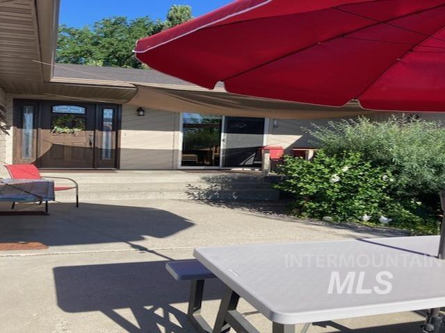 585 S Park Boulevard, Ontario, Idaho 97914, 3 Bedrooms, 2 Bathrooms, Residential For Sale, Price $359,000,MLS 98968868