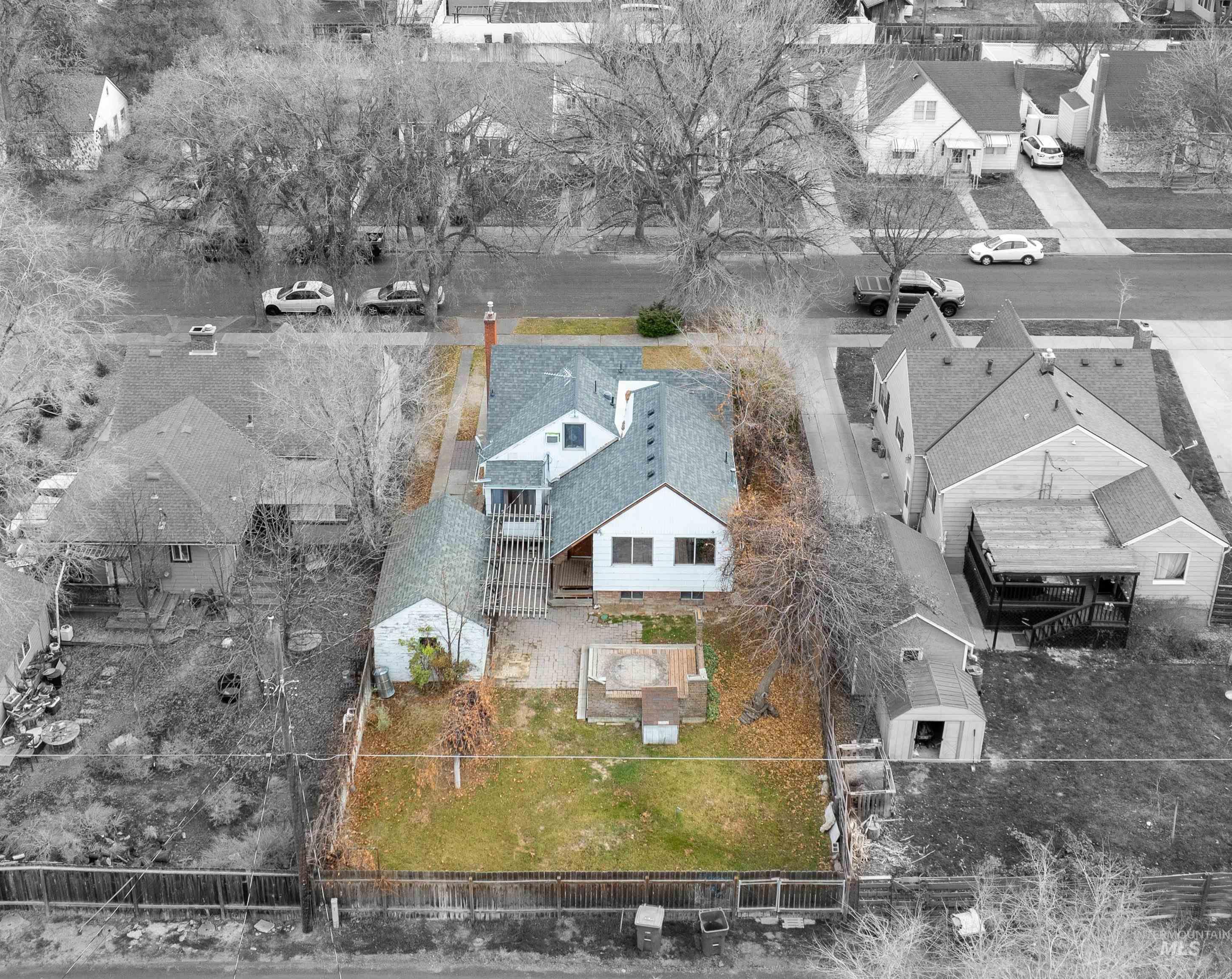 259 Pierce Street, Twin Falls, Idaho 83301, 3 Bedrooms, 2 Bathrooms, Residential For Sale, Price $300,000,MLS 98968877