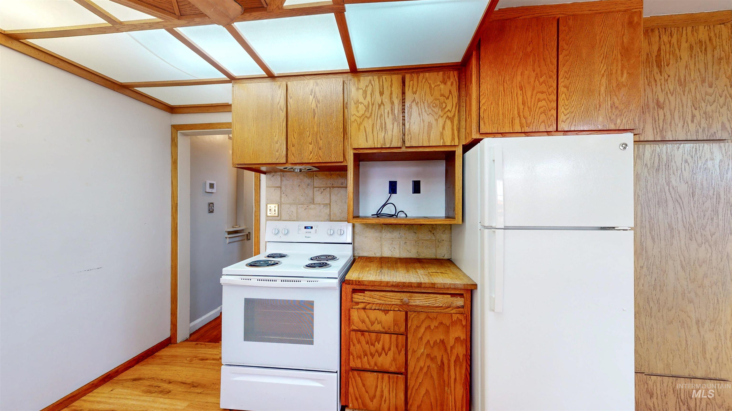 259 Pierce Street, Twin Falls, Idaho 83301, 3 Bedrooms, 2 Bathrooms, Residential For Sale, Price $300,000,MLS 98968877