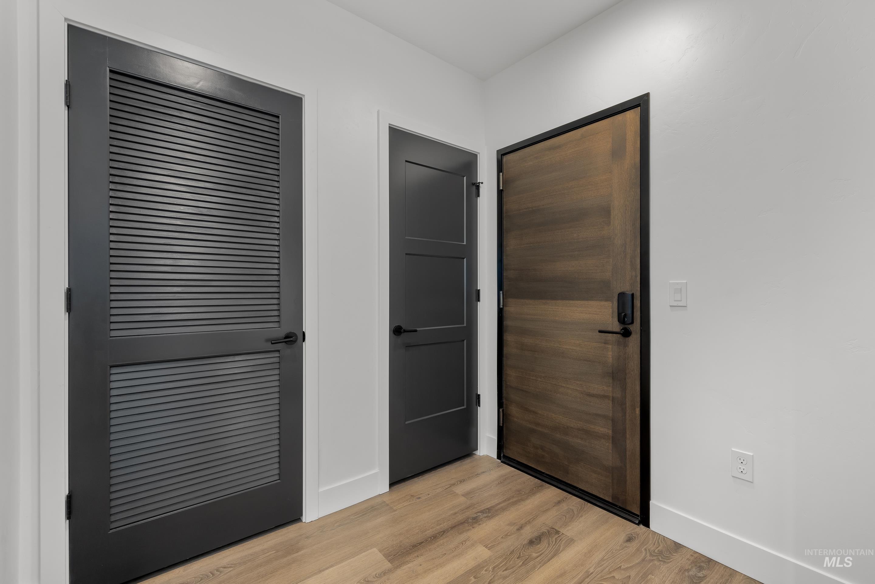 1620 W Bannock St, Boise, Idaho 83702, 2 Bedrooms, 2 Bathrooms, Residential For Sale, Price $669,900,MLS 98968878