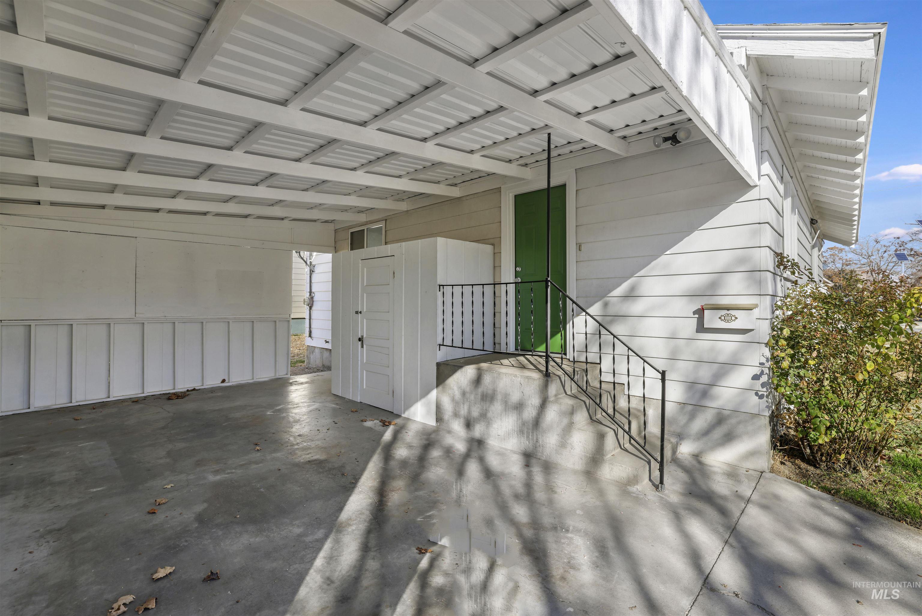 401 Broadway Ave N, Buhl, Idaho 83301, 2 Bedrooms, 1 Bathroom, Residential For Sale, Price $225,000,MLS 98968889