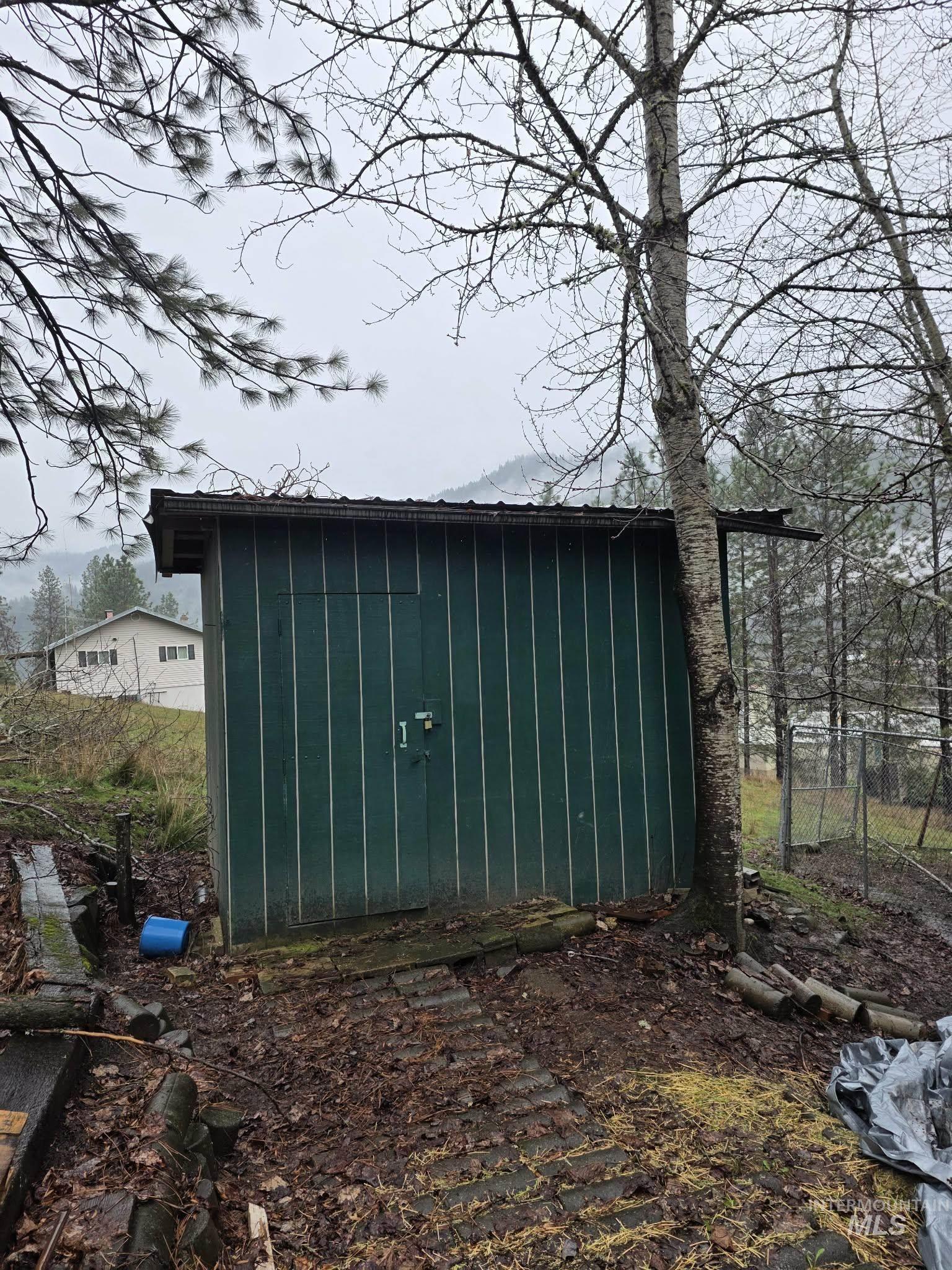 804 Pine Drive Heights, Orofino, Idaho 83544, 4 Bedrooms, 2 Bathrooms, Residential For Sale, Price $335,000, 98968892