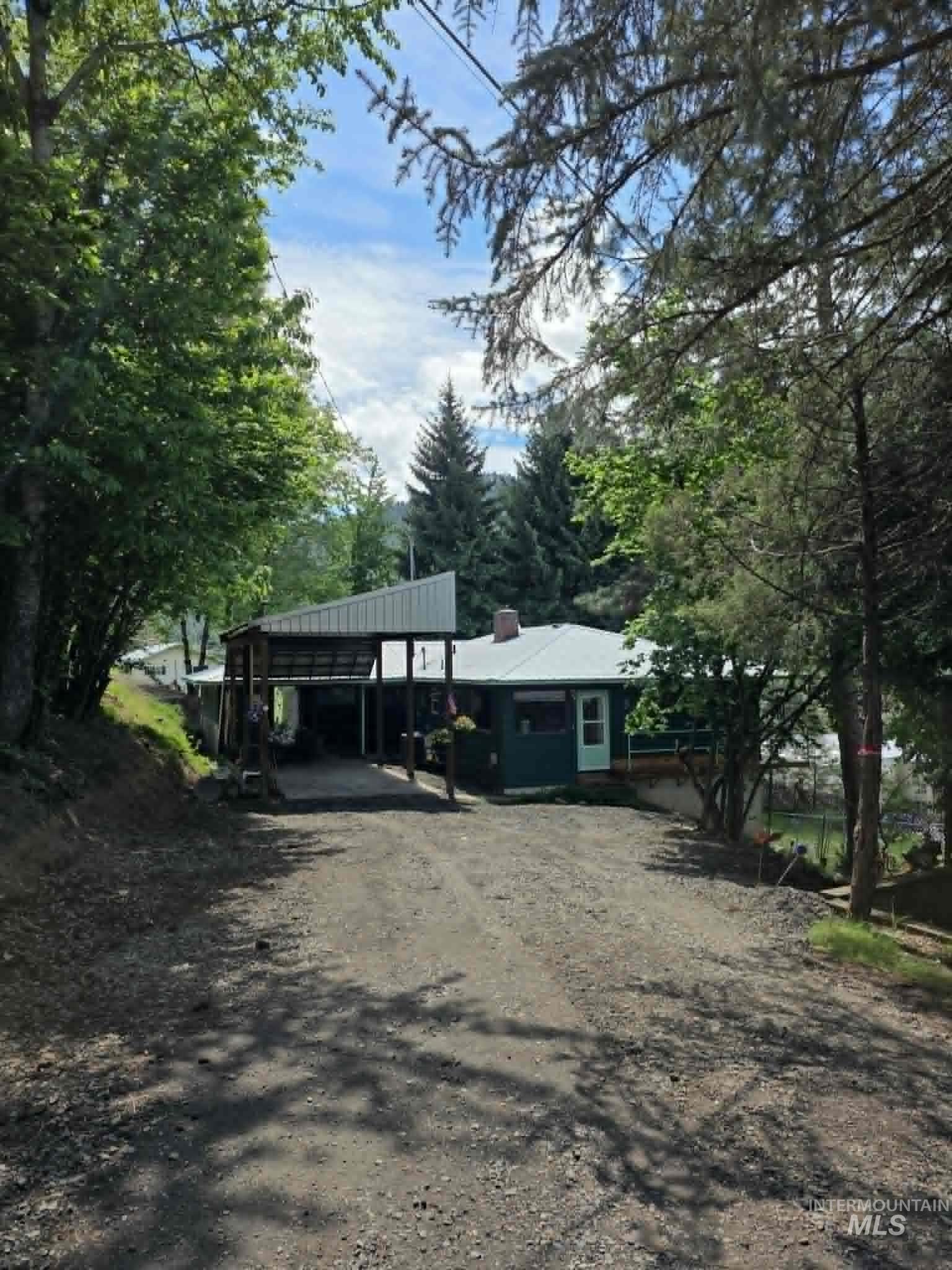 804 Pine Drive Heights, Orofino, Idaho 83544, 4 Bedrooms, 2 Bathrooms, Residential For Sale, Price $332,500, 98968892