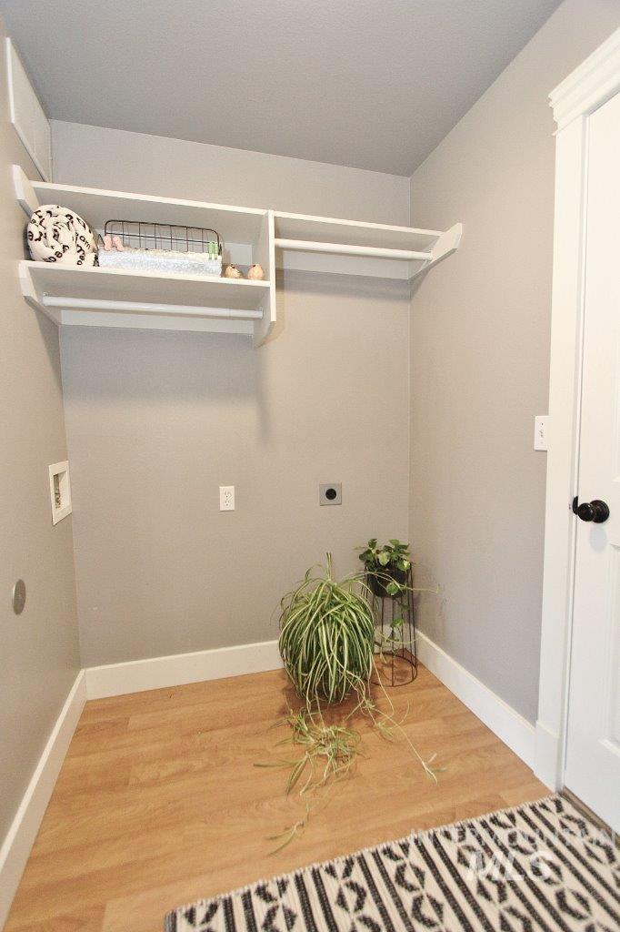 16928 N Chelford Loop, Nampa, Idaho 83687, 3 Bedrooms, 2.5 Bathrooms, Residential For Sale, Price $365,000,MLS 98968894