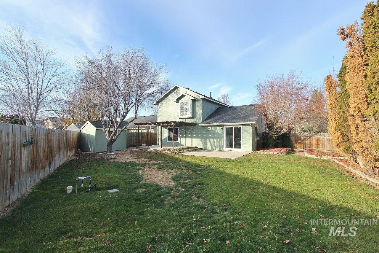 16928 N Chelford Loop, Nampa, Idaho 83687, 3 Bedrooms, 2.5 Bathrooms, Residential For Sale, Price $365,000,MLS 98968894