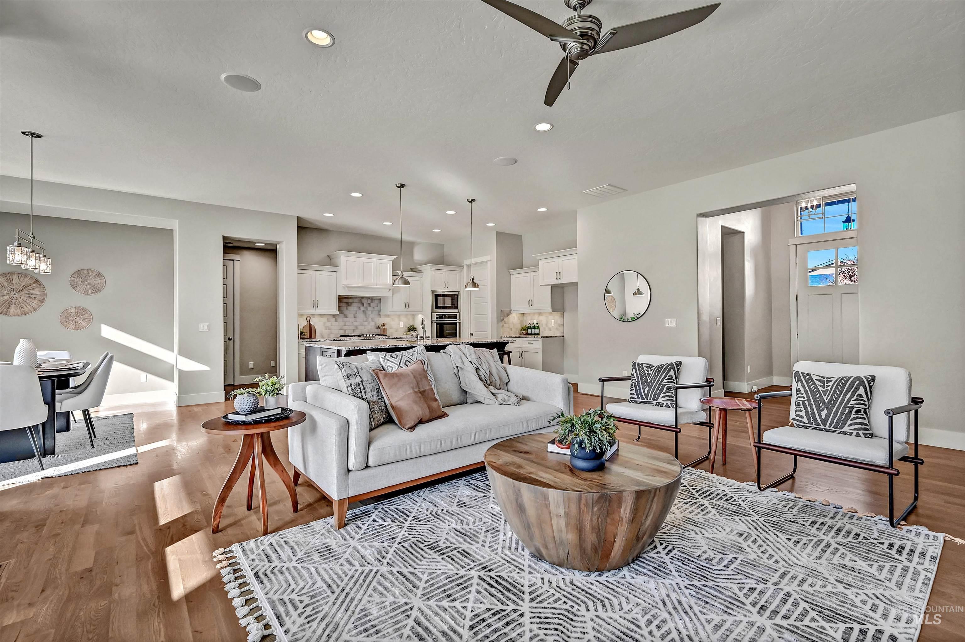 2115 E Lodge Trail Ct, Meridian, Idaho 83642, 4 Bedrooms, 2.5 Bathrooms, Residential For Sale, Price $1,176,000,MLS 98968895