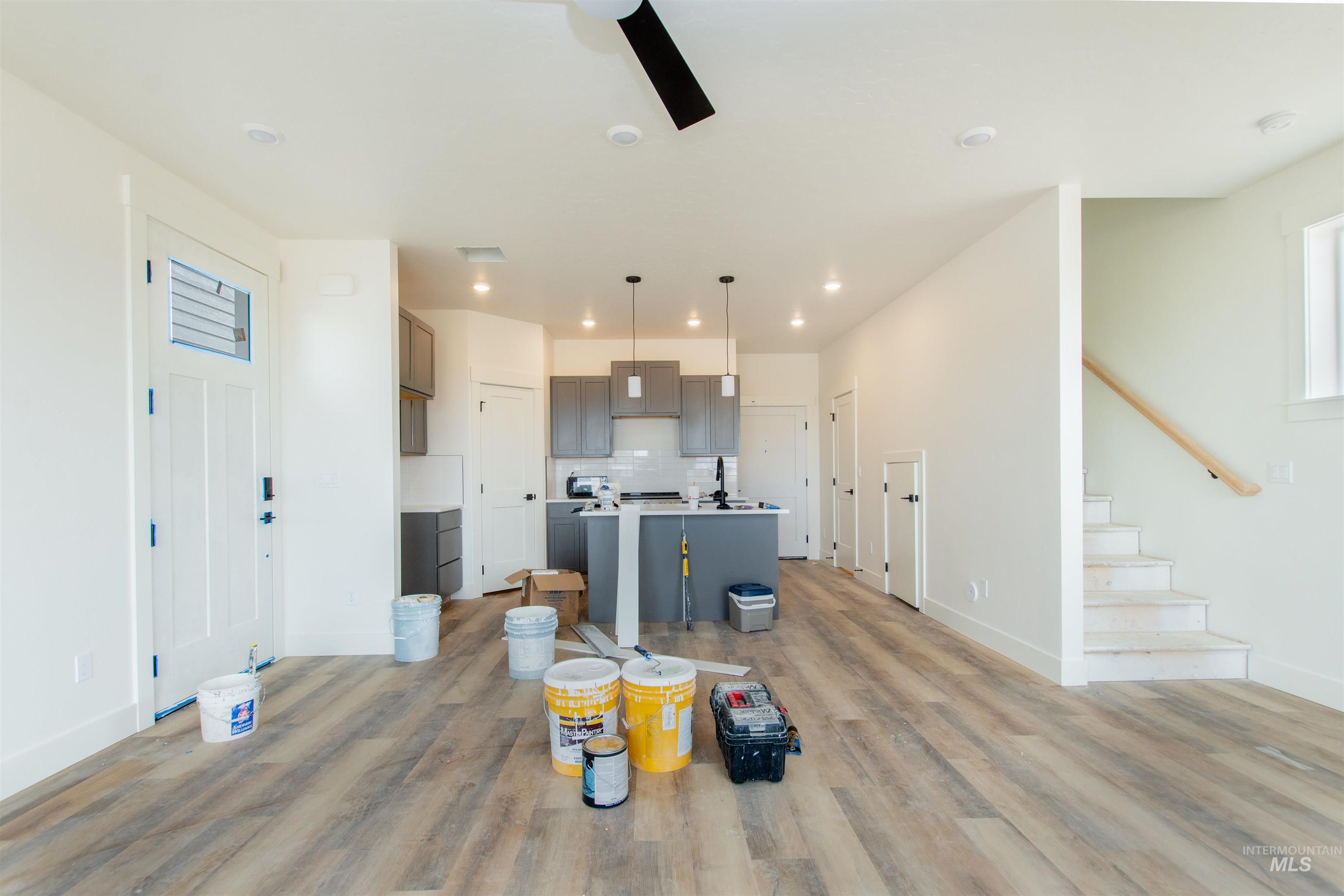 1970 NW Strahorn Dr., Mountain Home, Idaho 83647, 3 Bedrooms, 2.5 Bathrooms, Residential For Sale, Price $359,900,MLS 98968896