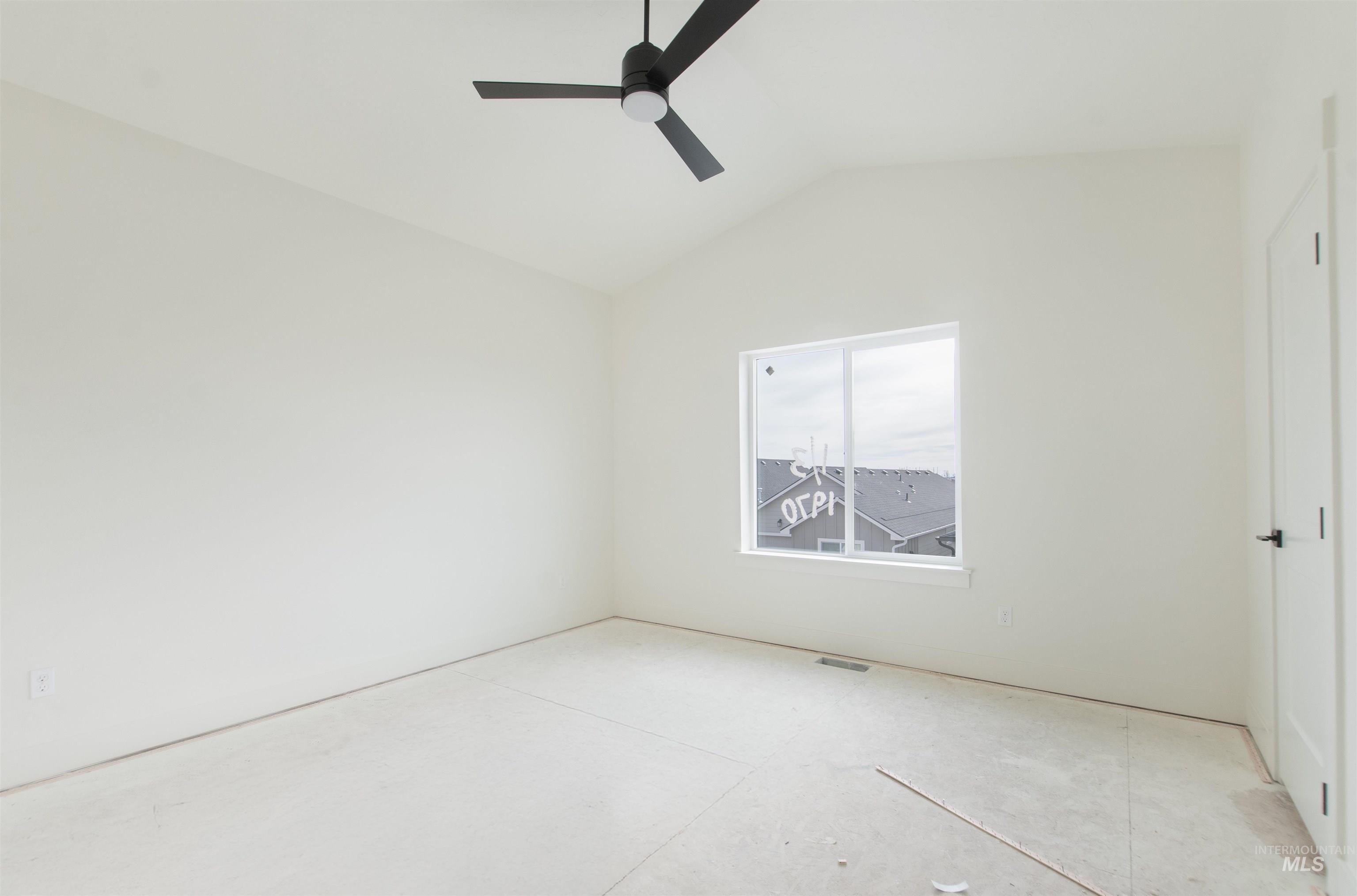 1970 NW Strahorn Dr., Mountain Home, Idaho 83647, 3 Bedrooms, 2.5 Bathrooms, Residential For Sale, Price $359,900,MLS 98968896