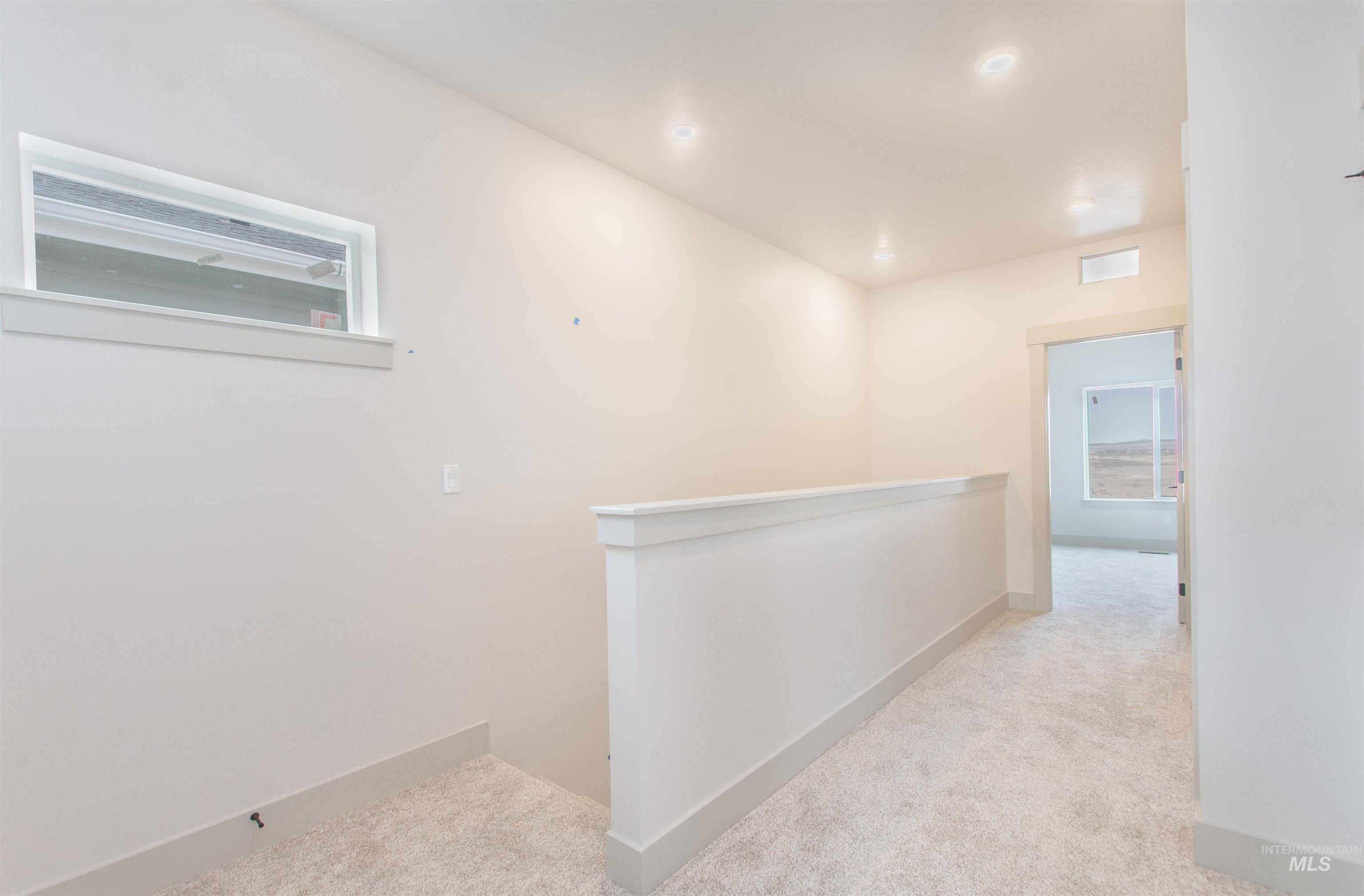 1960 NW Strahorn Dr., Mountain Home, Idaho 83647, 3 Bedrooms, 2.5 Bathrooms, Residential For Sale, Price $339,900,MLS 98968898