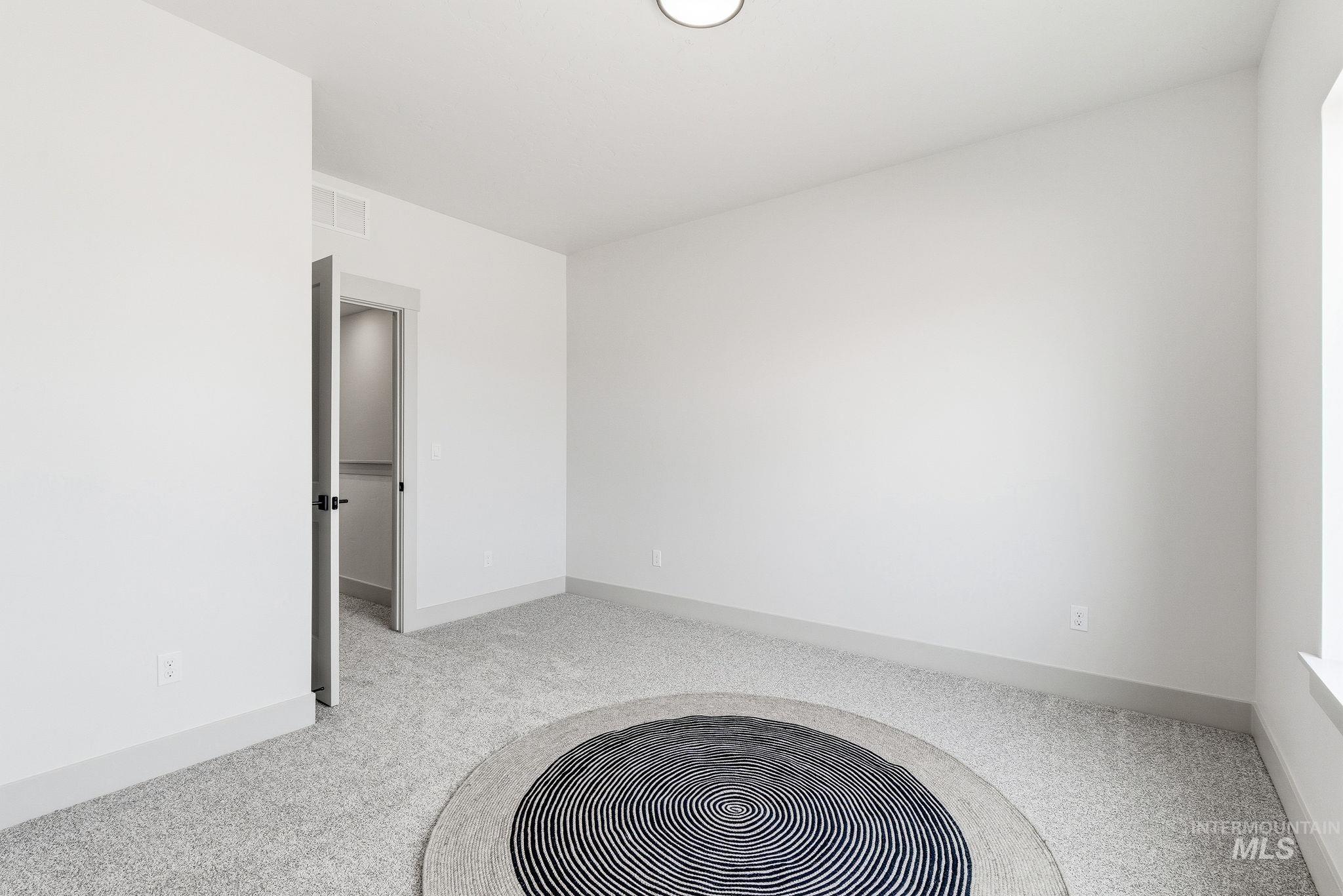 1960 NW Strahorn Dr., Mountain Home, Idaho 83647, 3 Bedrooms, 2.5 Bathrooms, Residential For Sale, Price $339,900, 98968898