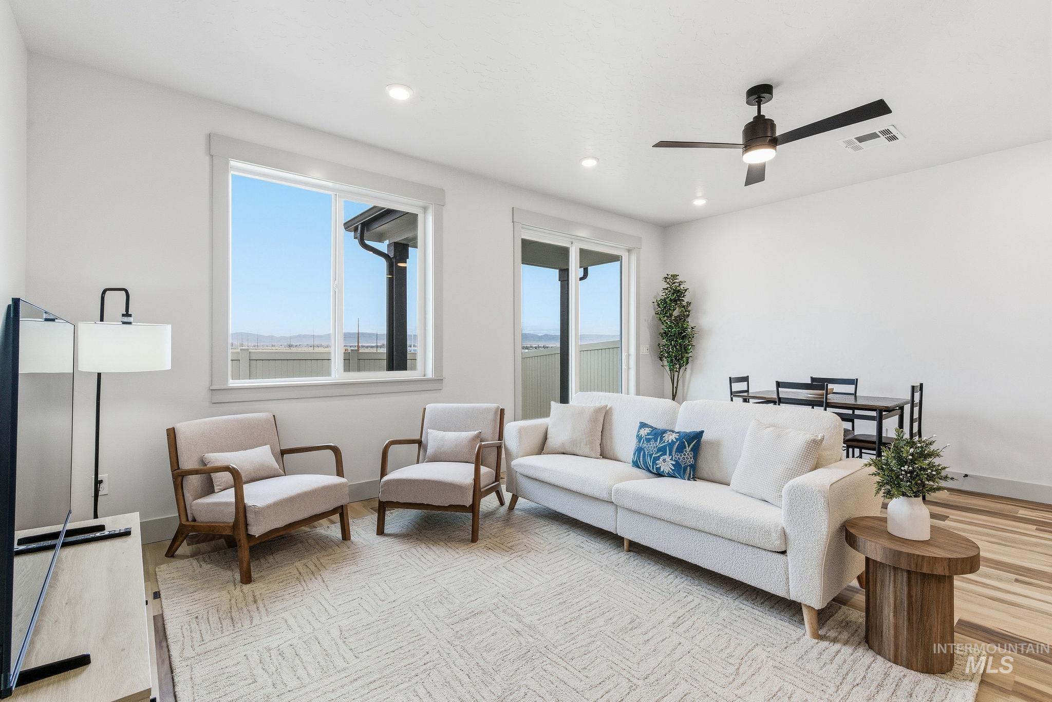 1960 NW Strahorn Dr., Mountain Home, Idaho 83647, 3 Bedrooms, 2.5 Bathrooms, Residential For Sale, Price $339,900, 98968898