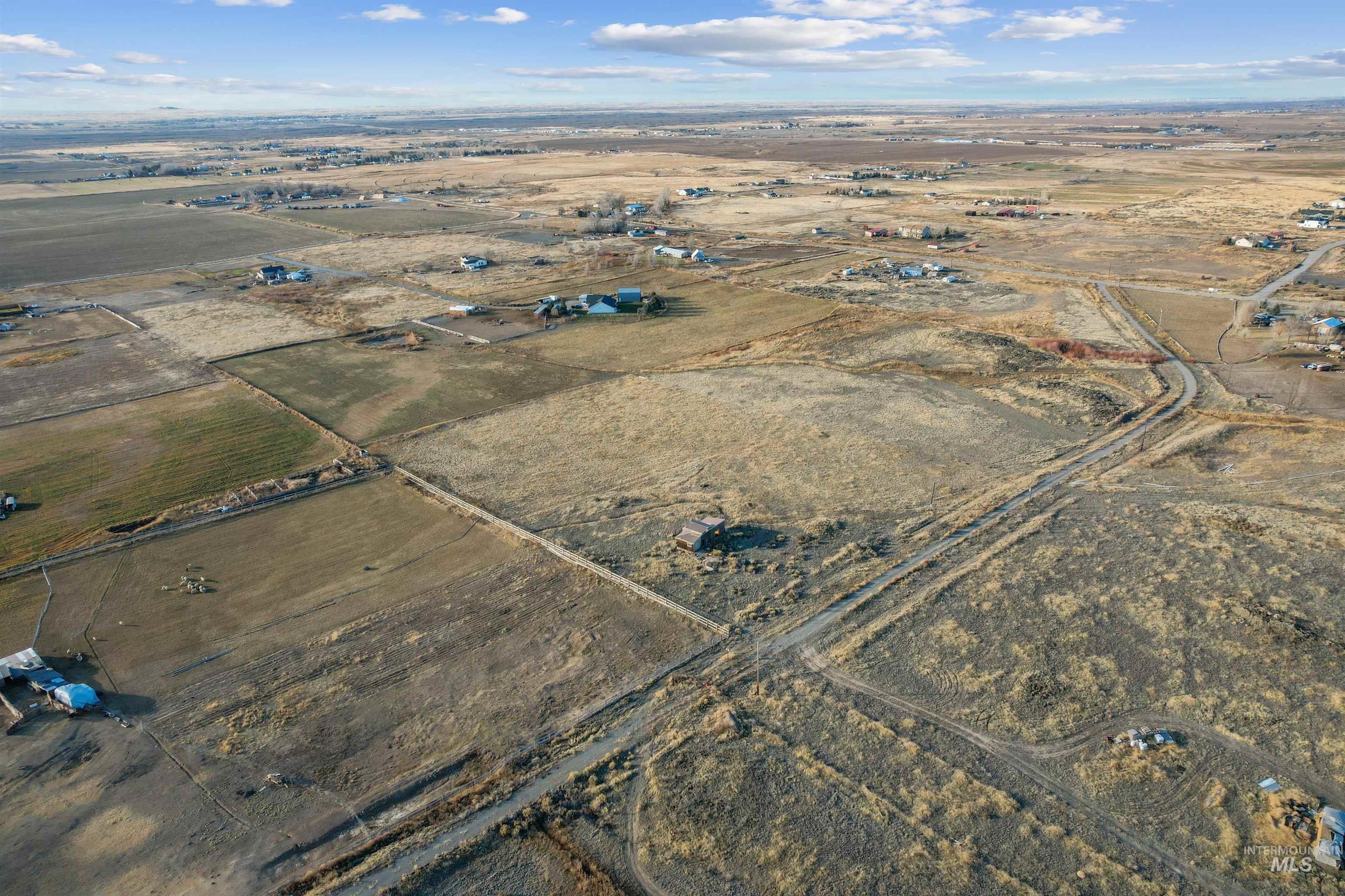 171 E 552 N, Shoshone, Idaho 83352, Land For Sale, Price $170,000,MLS 98968901