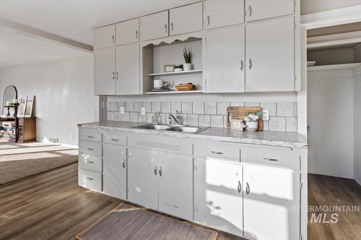 502 E 13th St., Burley, Idaho 83318, 4 Bedrooms, 1.5 Bathrooms, Residential For Sale, Price $285,000,MLS 98968903