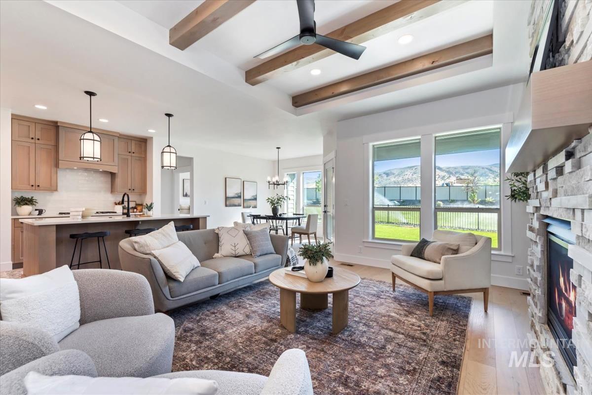 2242 E Rodeo St., Kuna, Idaho 83634, 3 Bedrooms, 2 Bathrooms, Residential For Sale, Price $529,880,MLS 98968914