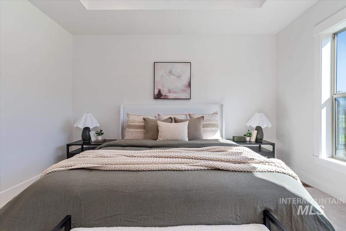 2242 E Rodeo St., Kuna, Idaho 83634, 3 Bedrooms, 2 Bathrooms, Residential For Sale, Price $529,880,MLS 98968914